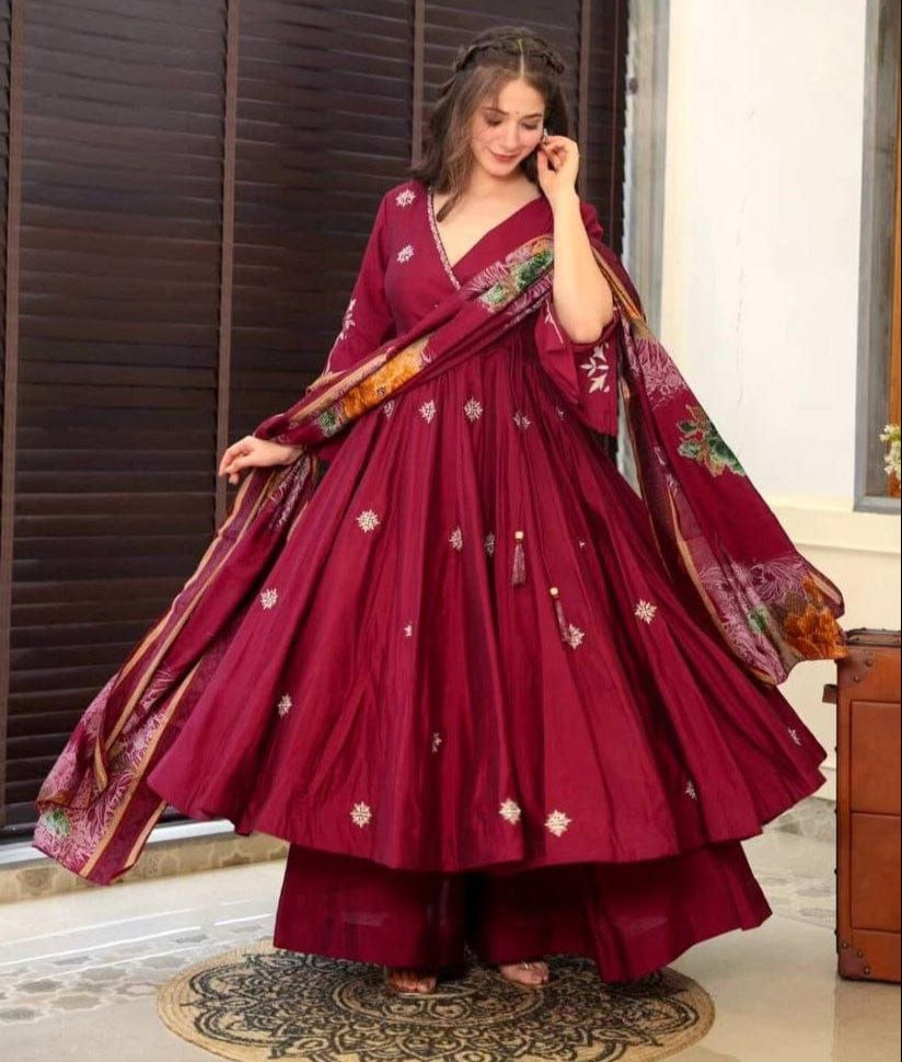 Maroon Color Luxurious Roman Silk 3pc Kurti Set