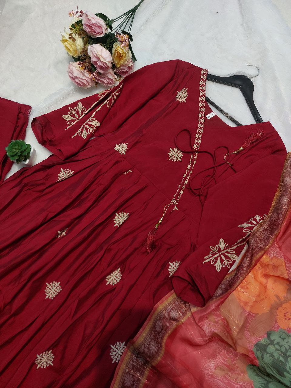 Maroon Color Luxurious Roman Silk 3pc Kurti Set