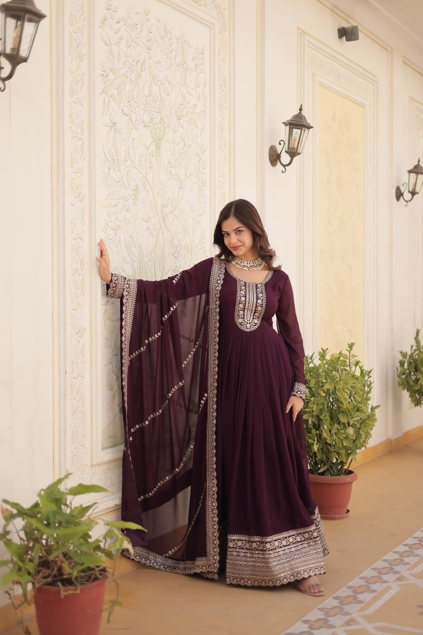 ELEGANT MAROON COLOR ANARKALI GOWN WITH FAUX BLOOMING DUPATTA