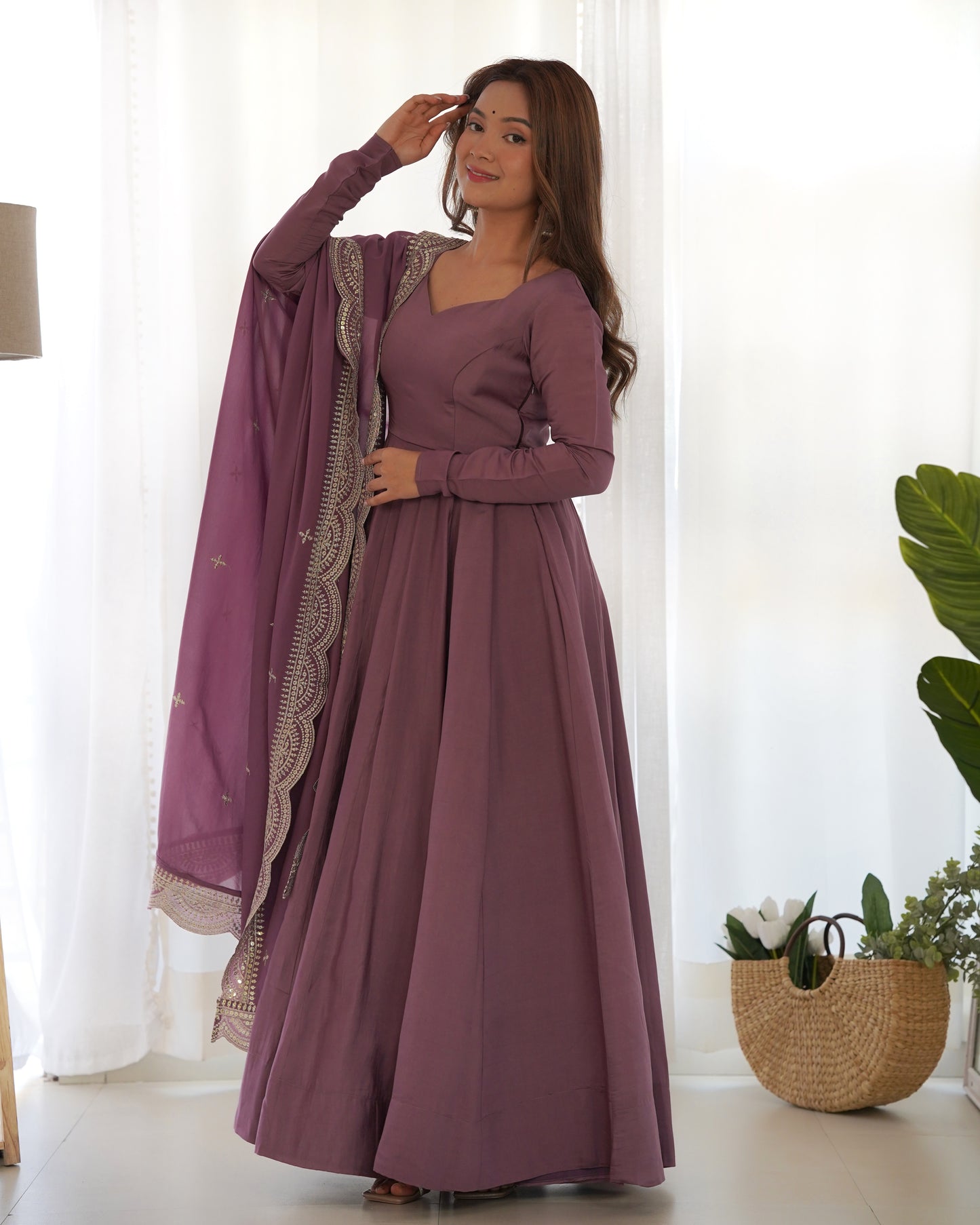 Mauve Pink Heavy pure Chanderi Romansilk 3pc Anarkali Gown Set