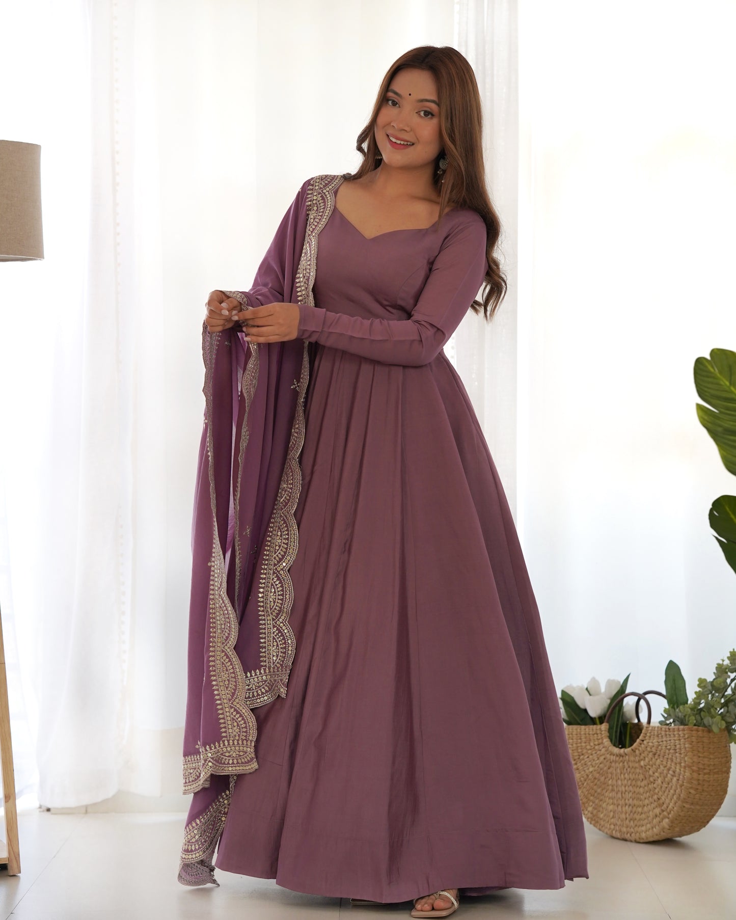 Mauve Pink Heavy pure Chanderi Romansilk 3pc Anarkali Gown Set