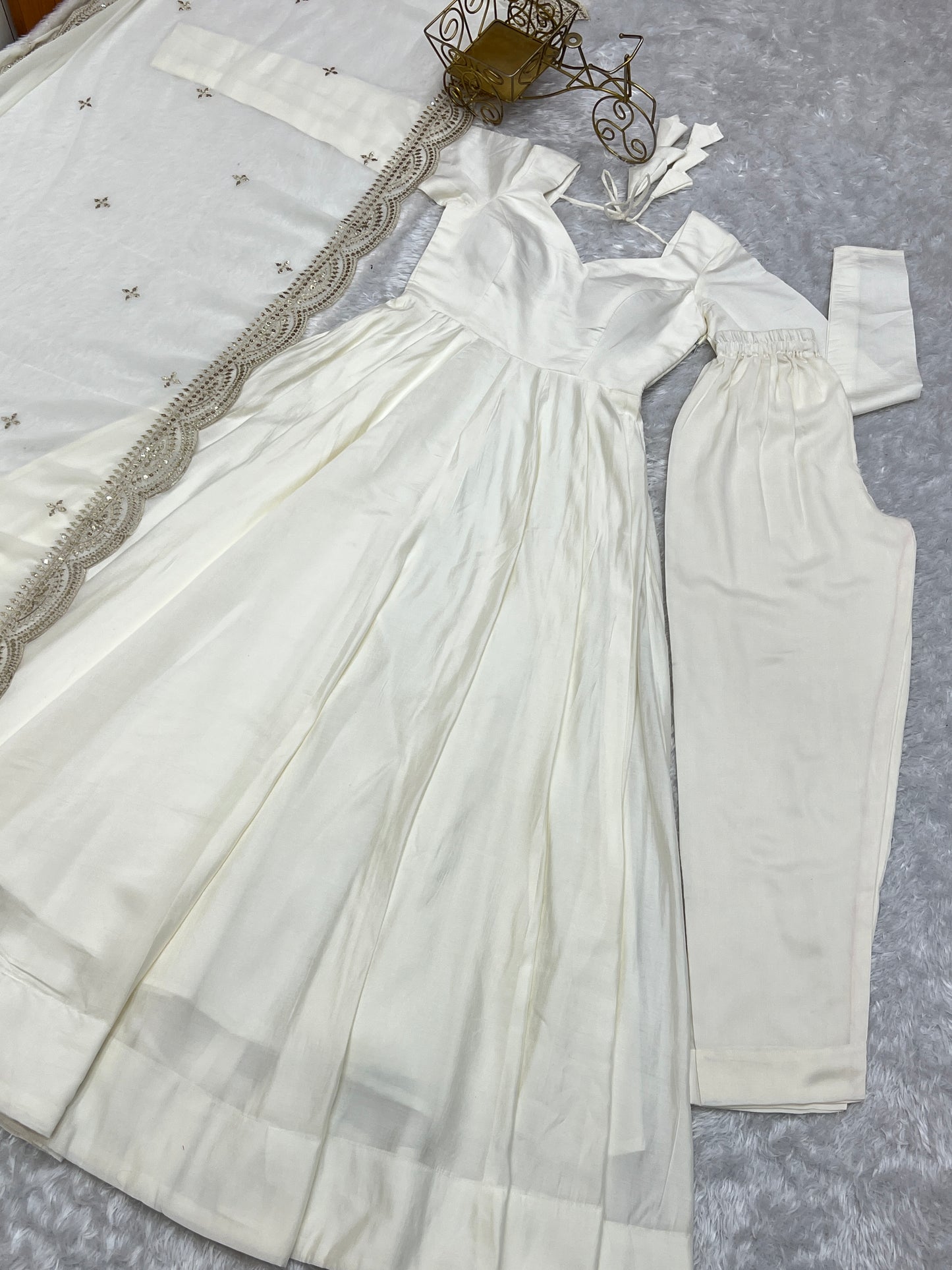 Off White Heavy pure Chanderi Romansilk 3pc Anarkali Gown Set