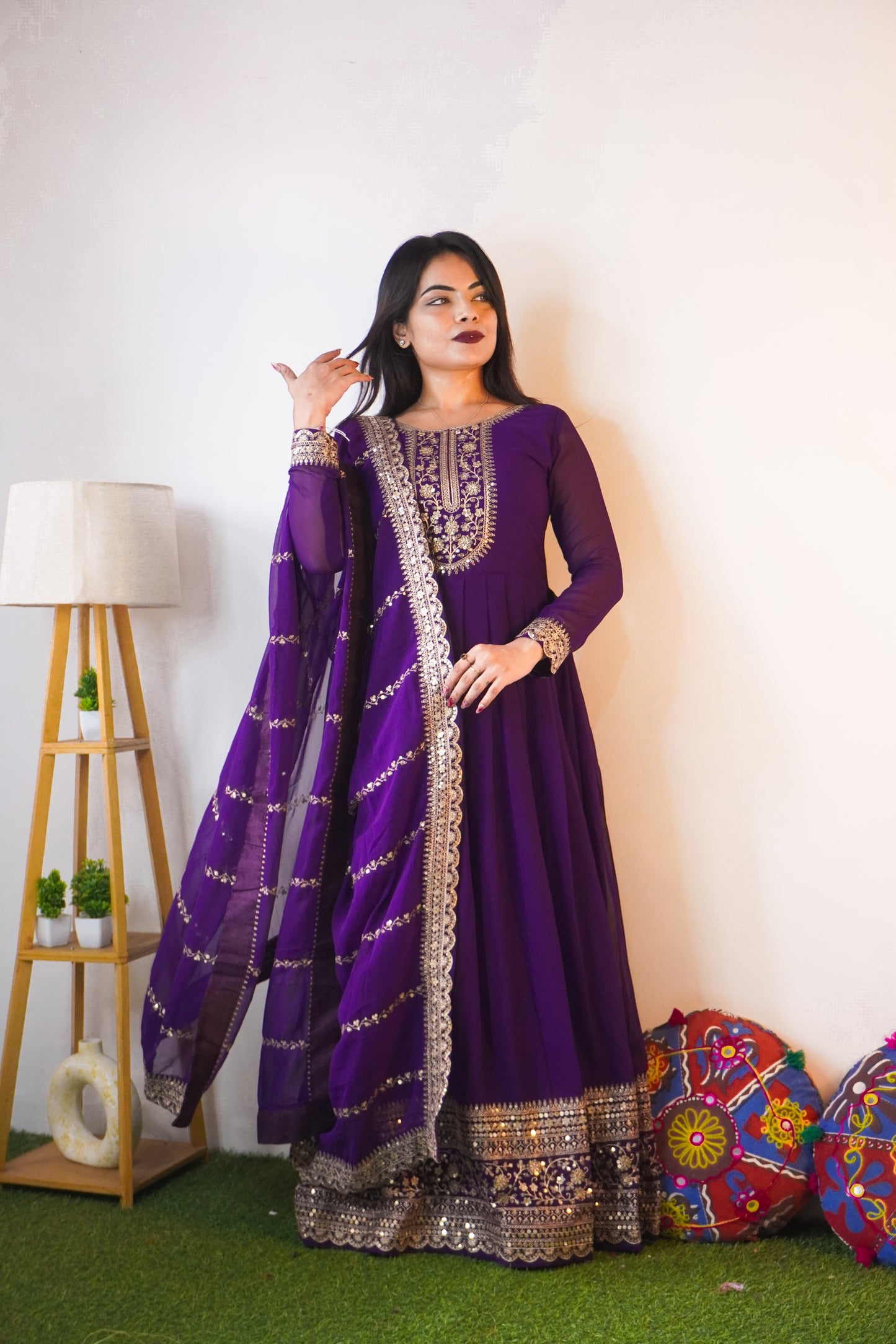 ELEGANT WINE COLOR ANARKALI GOWN WITH FAUX BLOOMING DUPATTA