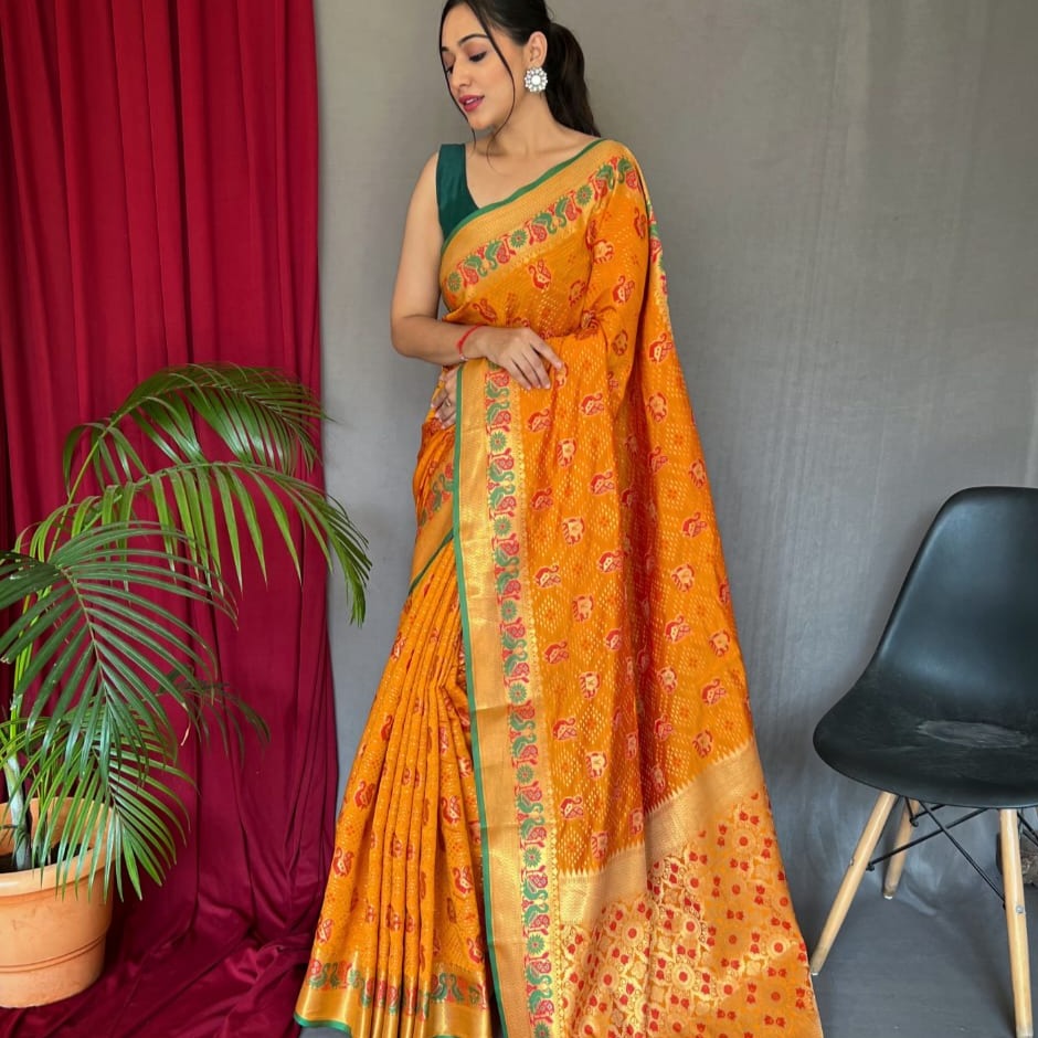 BEAUTIFUL ORANGE COLOR PURE KUTCHI PATOLA SILK SAREE