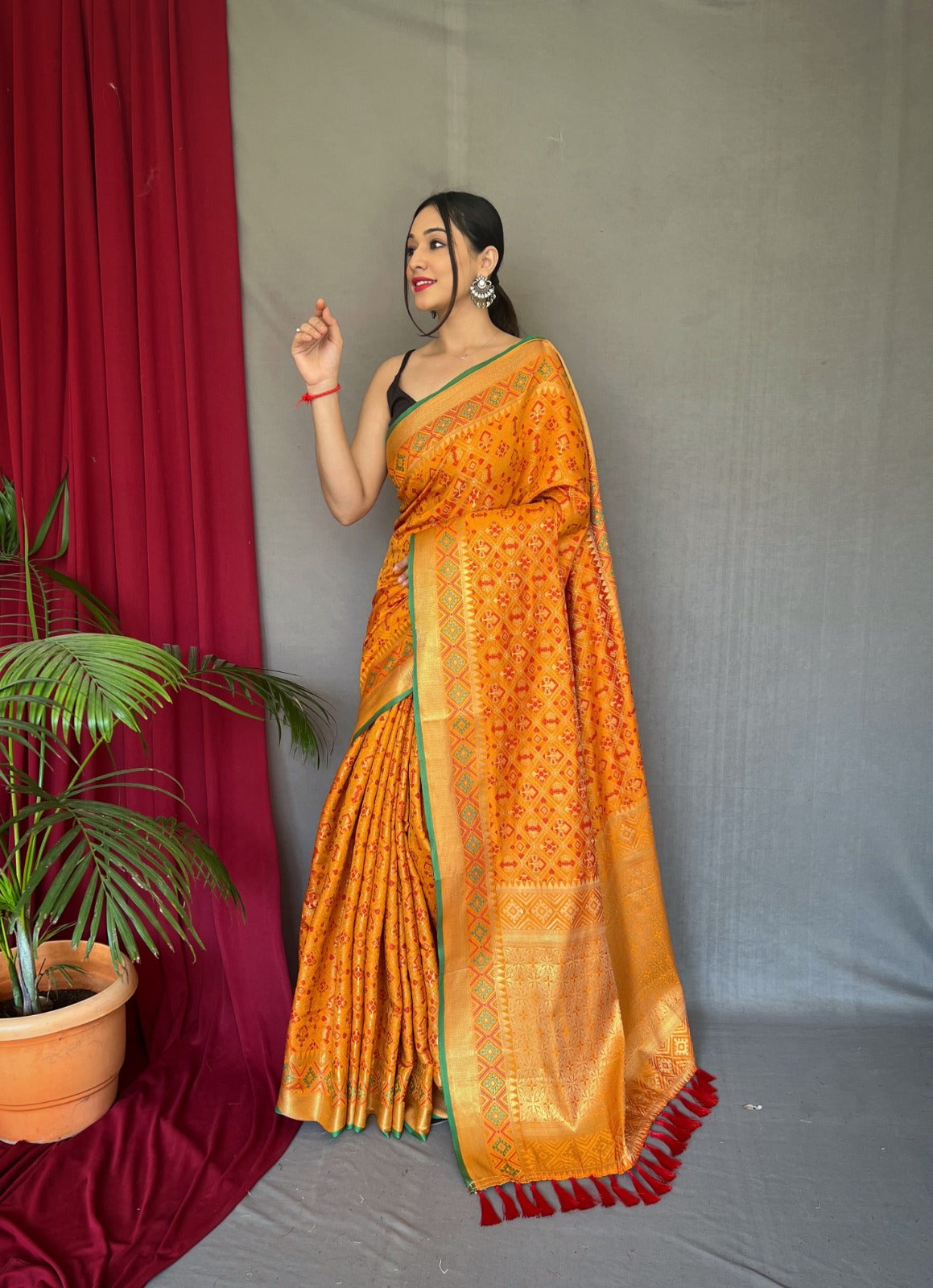 MEENAKARI WORK DEEP PINK COLOR PURE PATOLA SILK SAREE