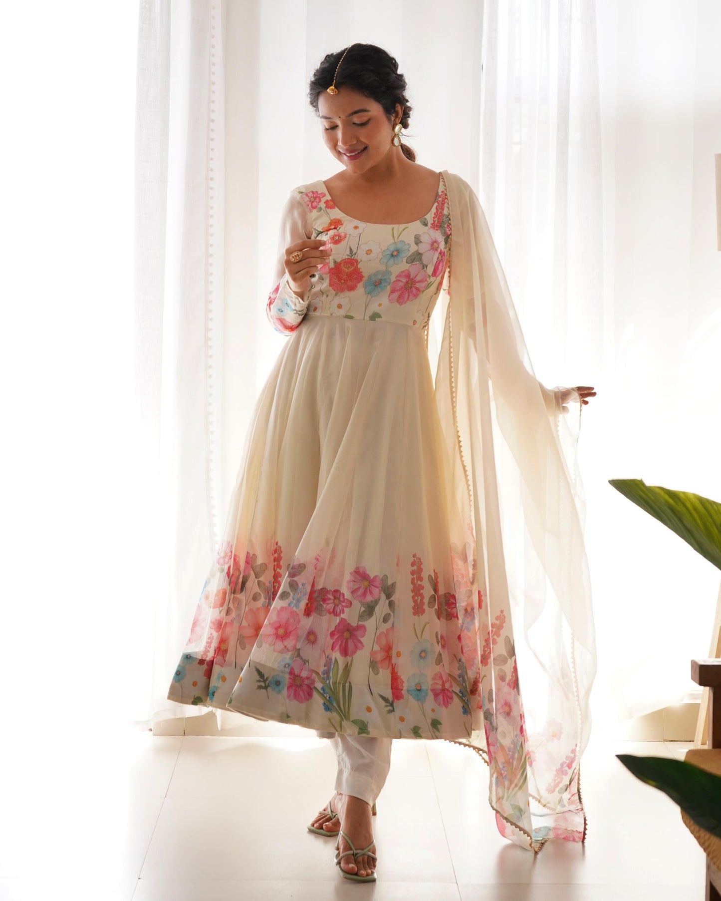 OFF WHITE FLORAL PRINT ORGANJA BADLA ZARI WORK ANARKALI 3PC KURTA SET