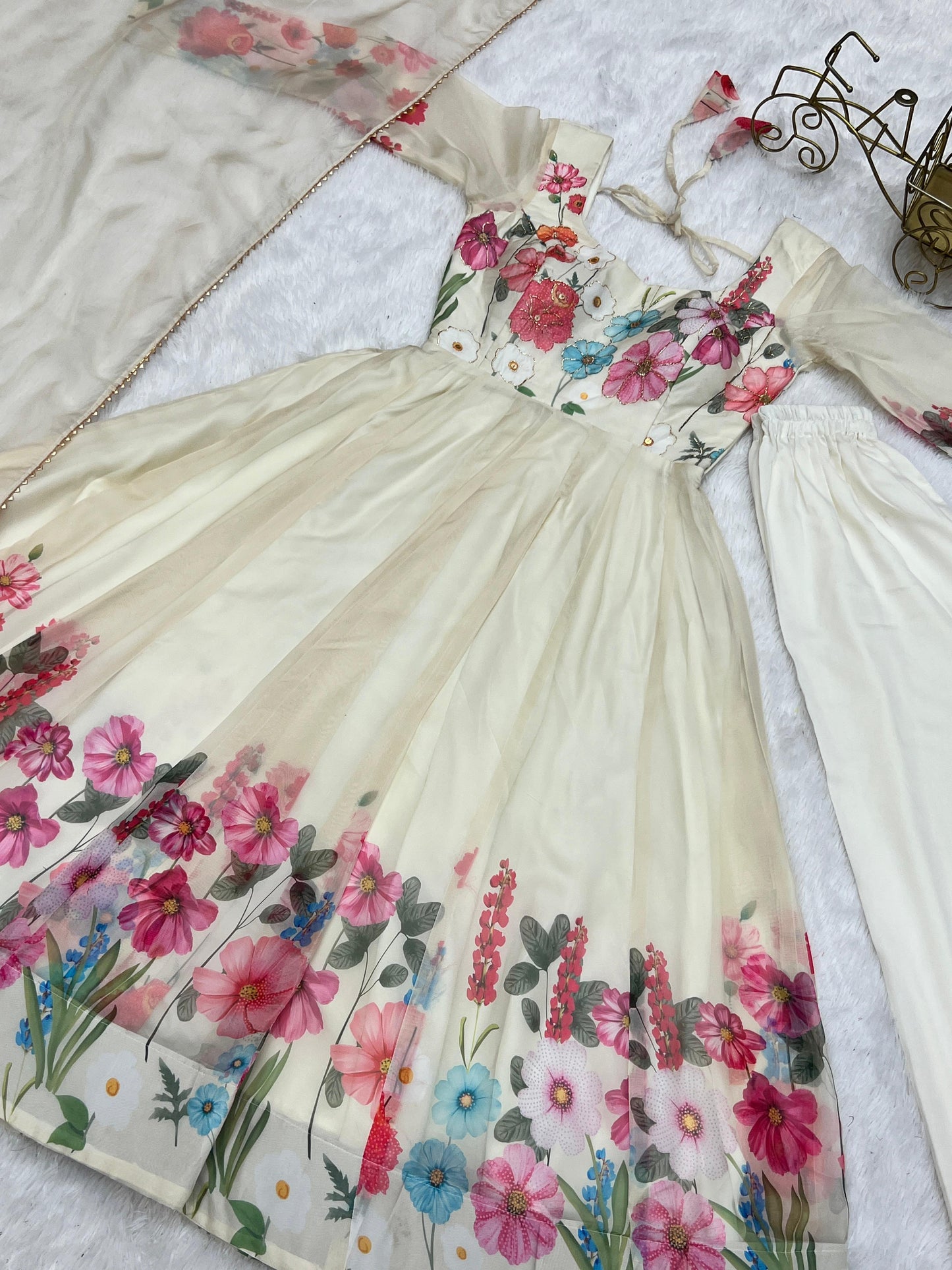 OFF WHITE FLORAL PRINT ORGANJA BADLA ZARI WORK ANARKALI 3PC KURTA SET