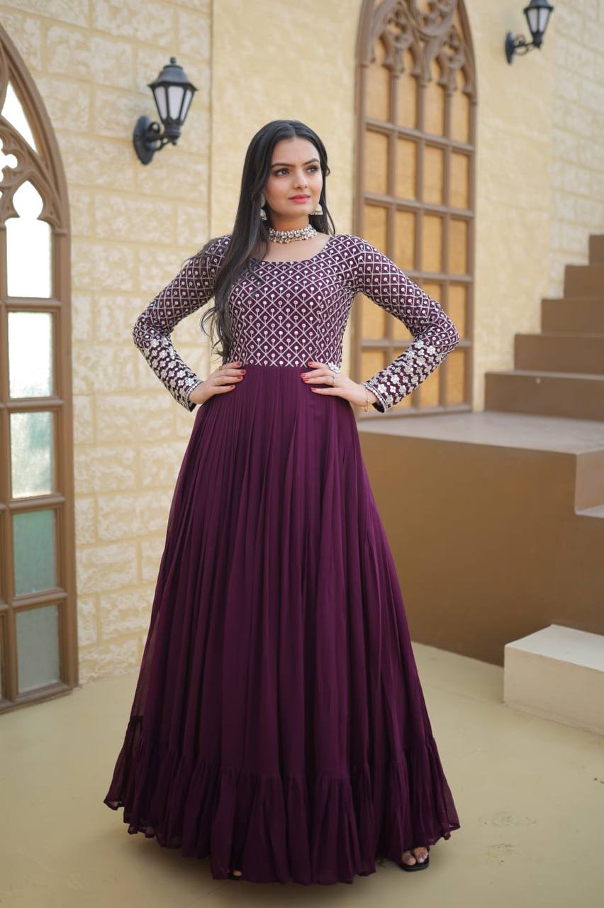 WINE ROUND NECK