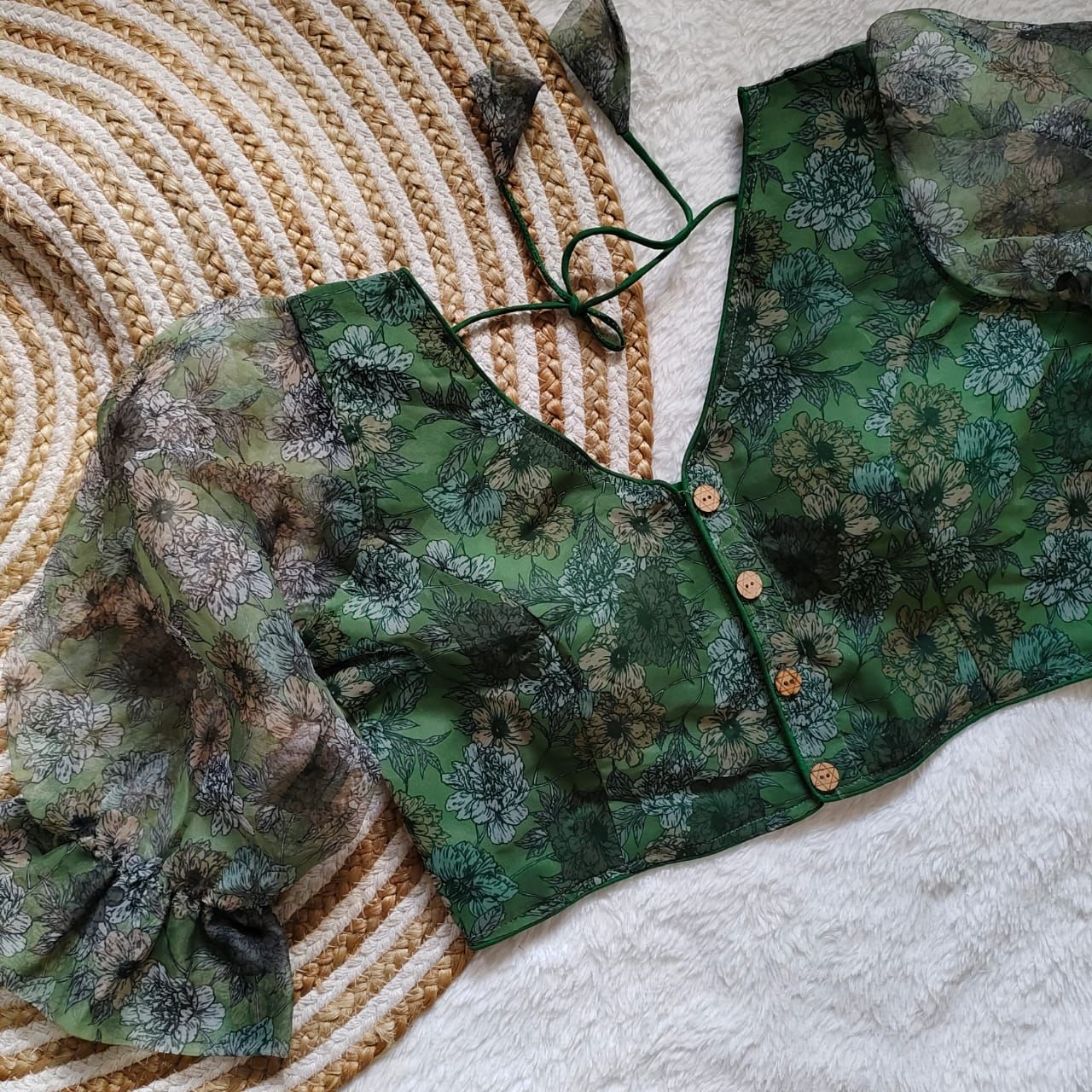 FESTIVAL BLOUSE