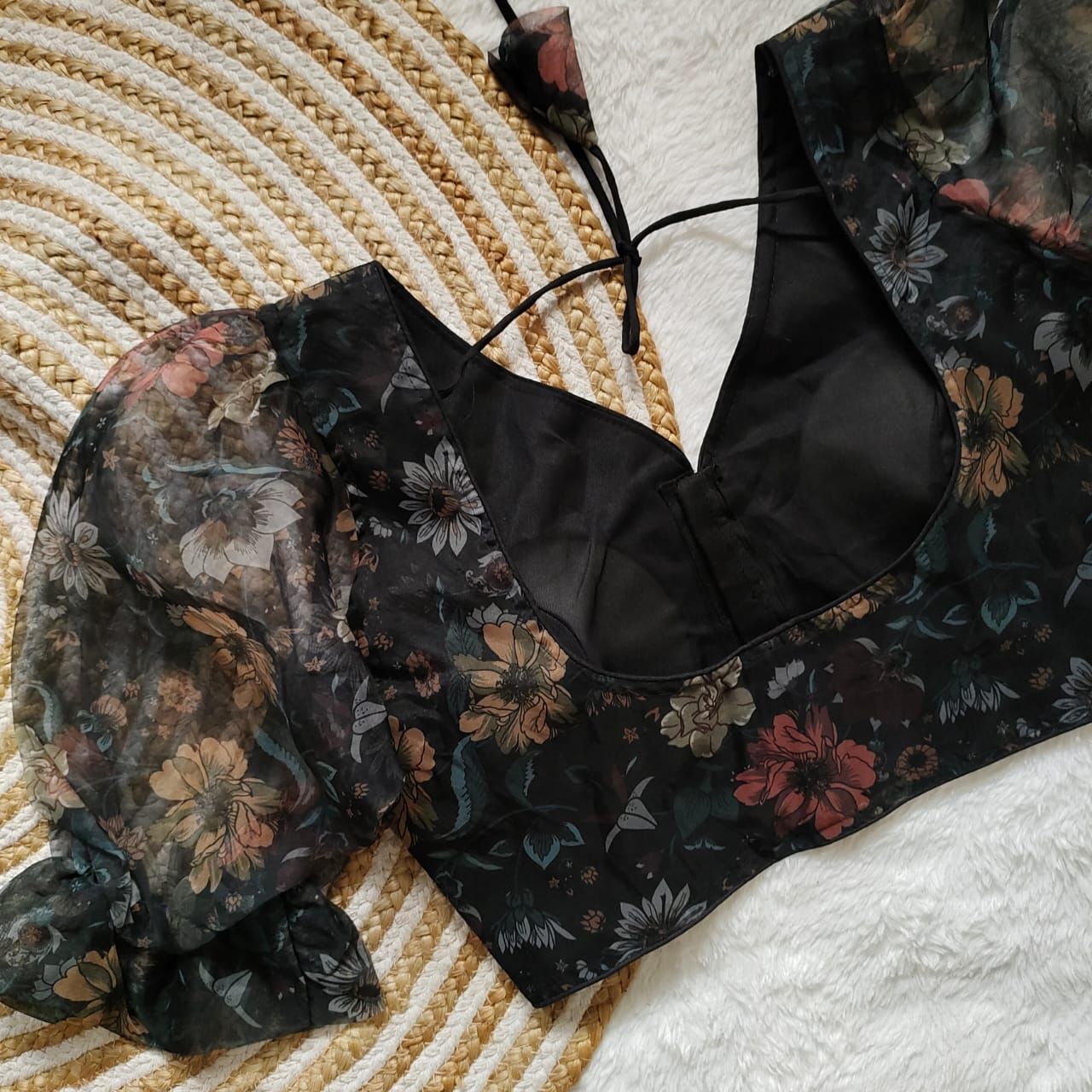 FESTIVAL BLOUSE