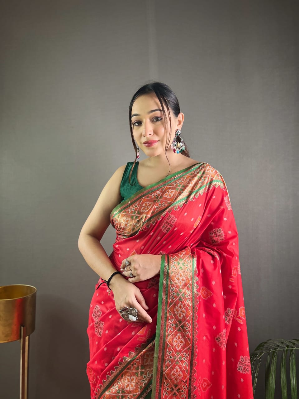 DARK GREEN COLOR PATOLA SILK WITH ELEGANT DESIGN SAREE