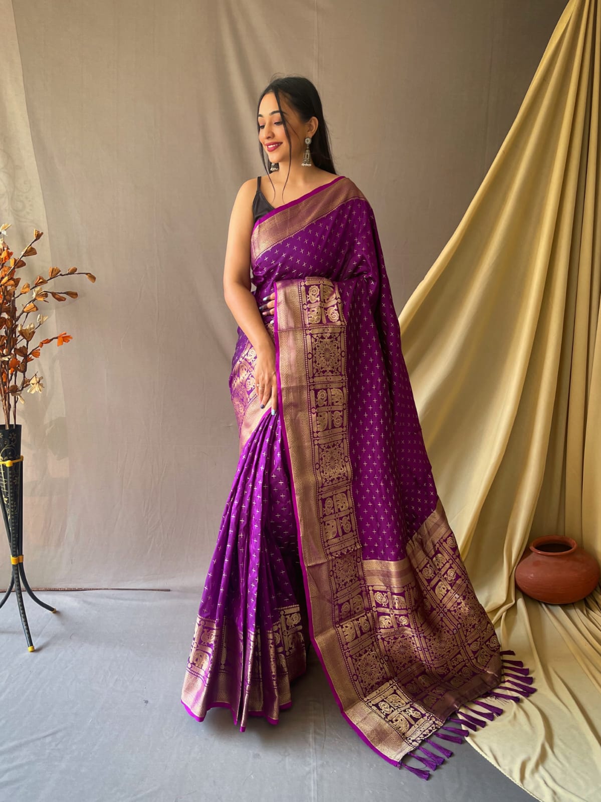PURPLE COLOR HEAVY COPPER & JACQUARD WEAVING BORDER SILK SAREE