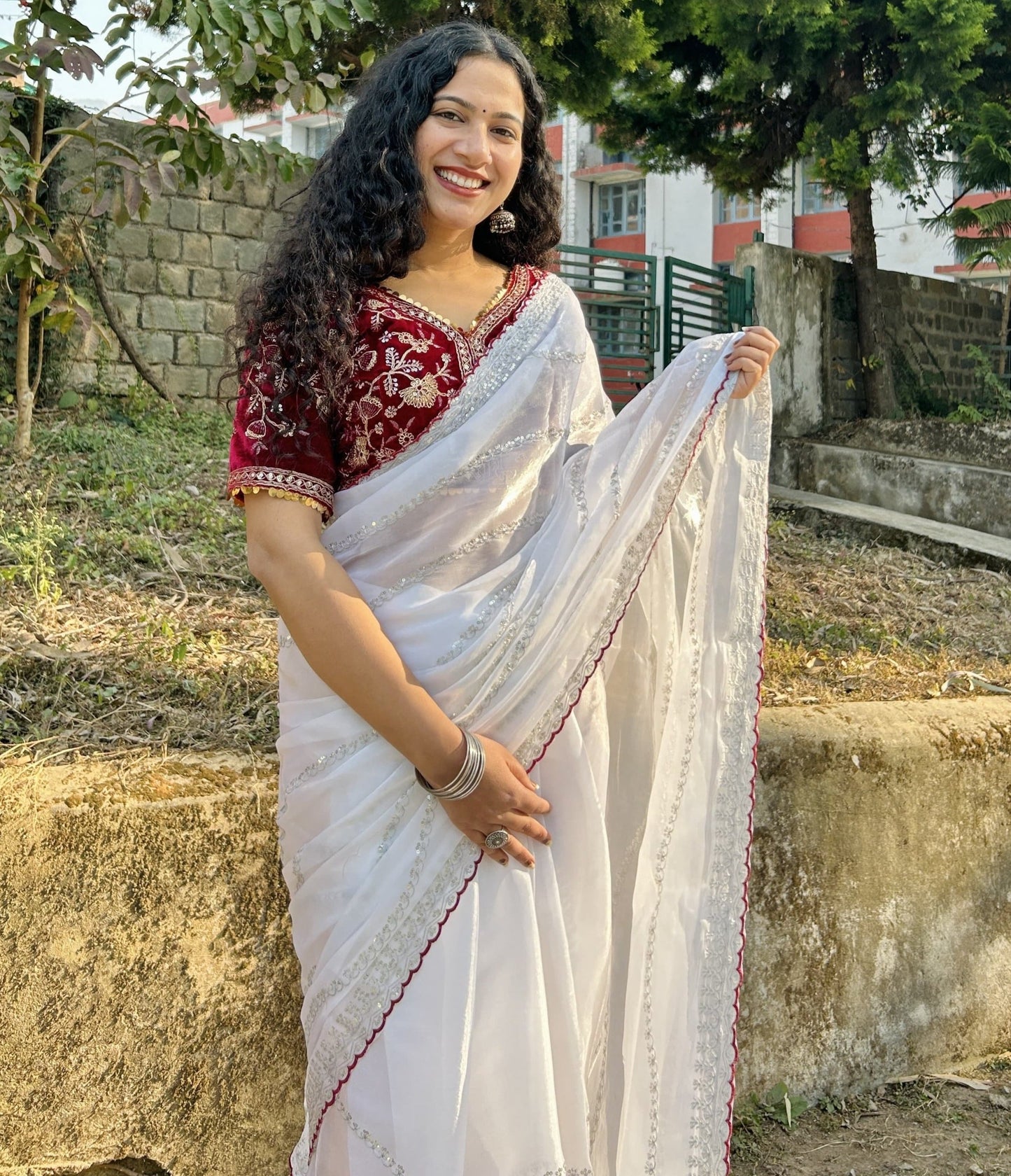 WHITE PURE SOFT ZIMMY CHOO EMBROIDERY WORK SAREE