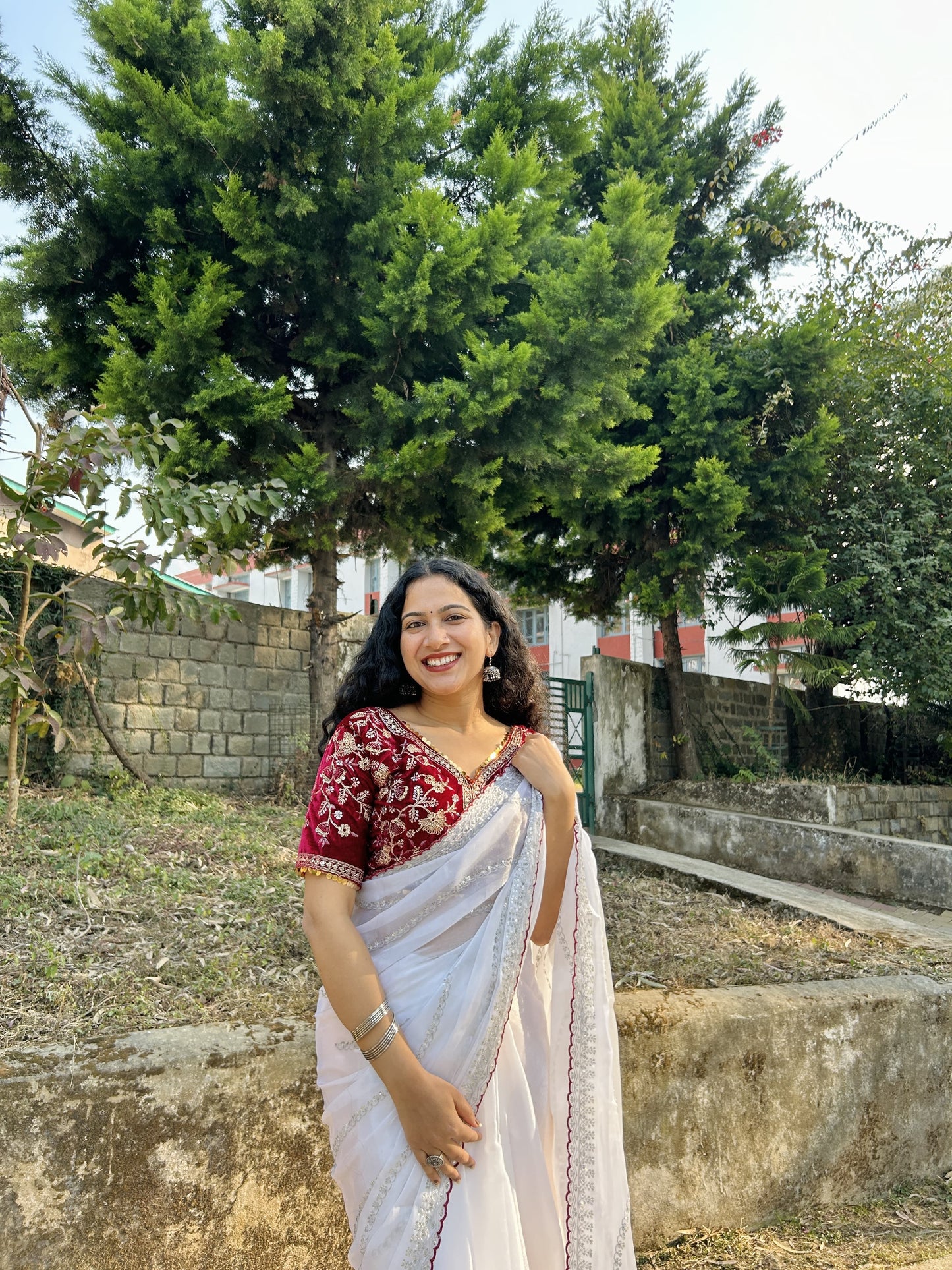 WHITE PURE SOFT ZIMMY CHOO EMBROIDERY WORK SAREE