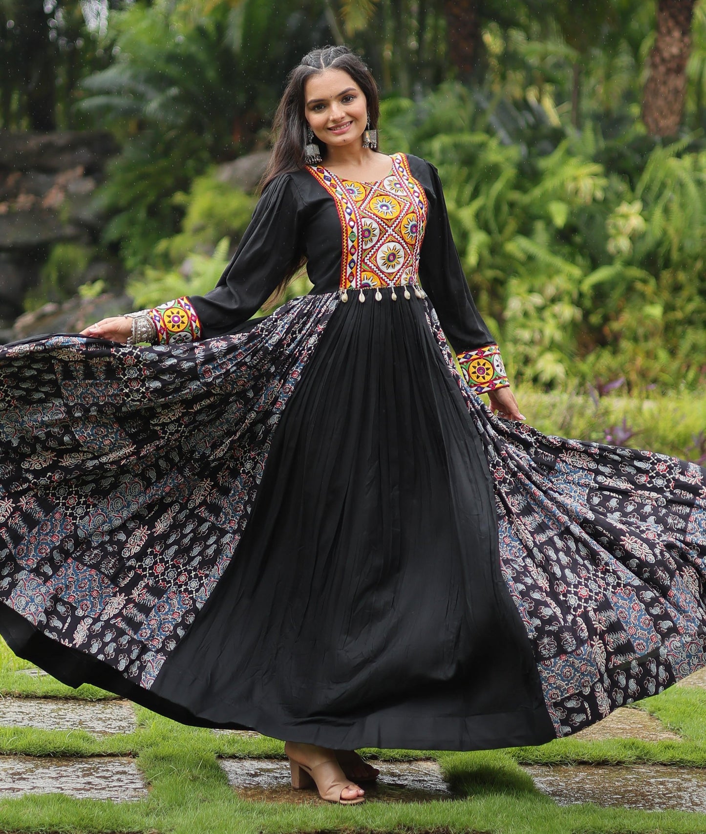 KATCHI BLACK GOWN ANARKALI