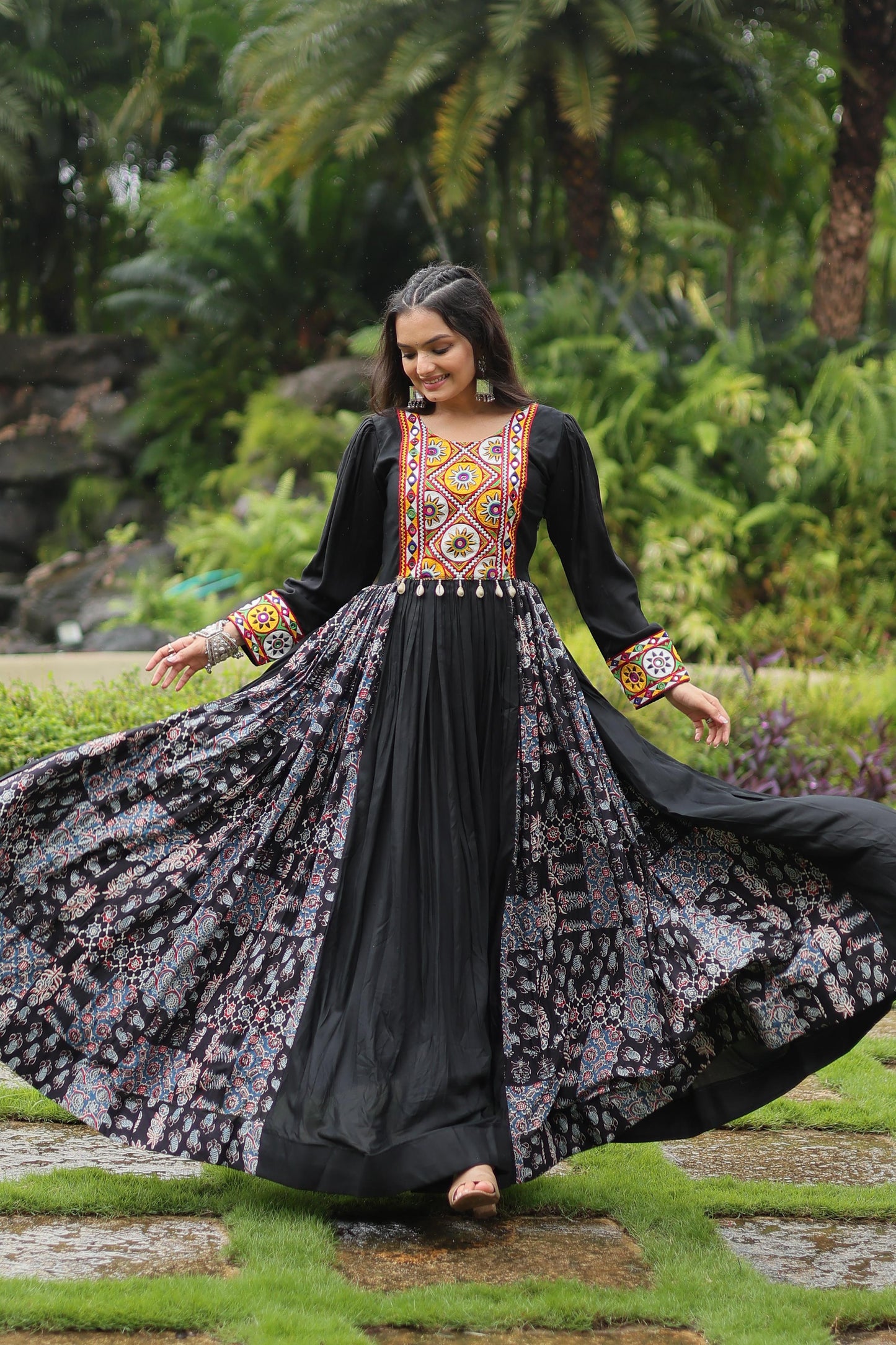 KATCHI BLACK GOWN ANARKALI