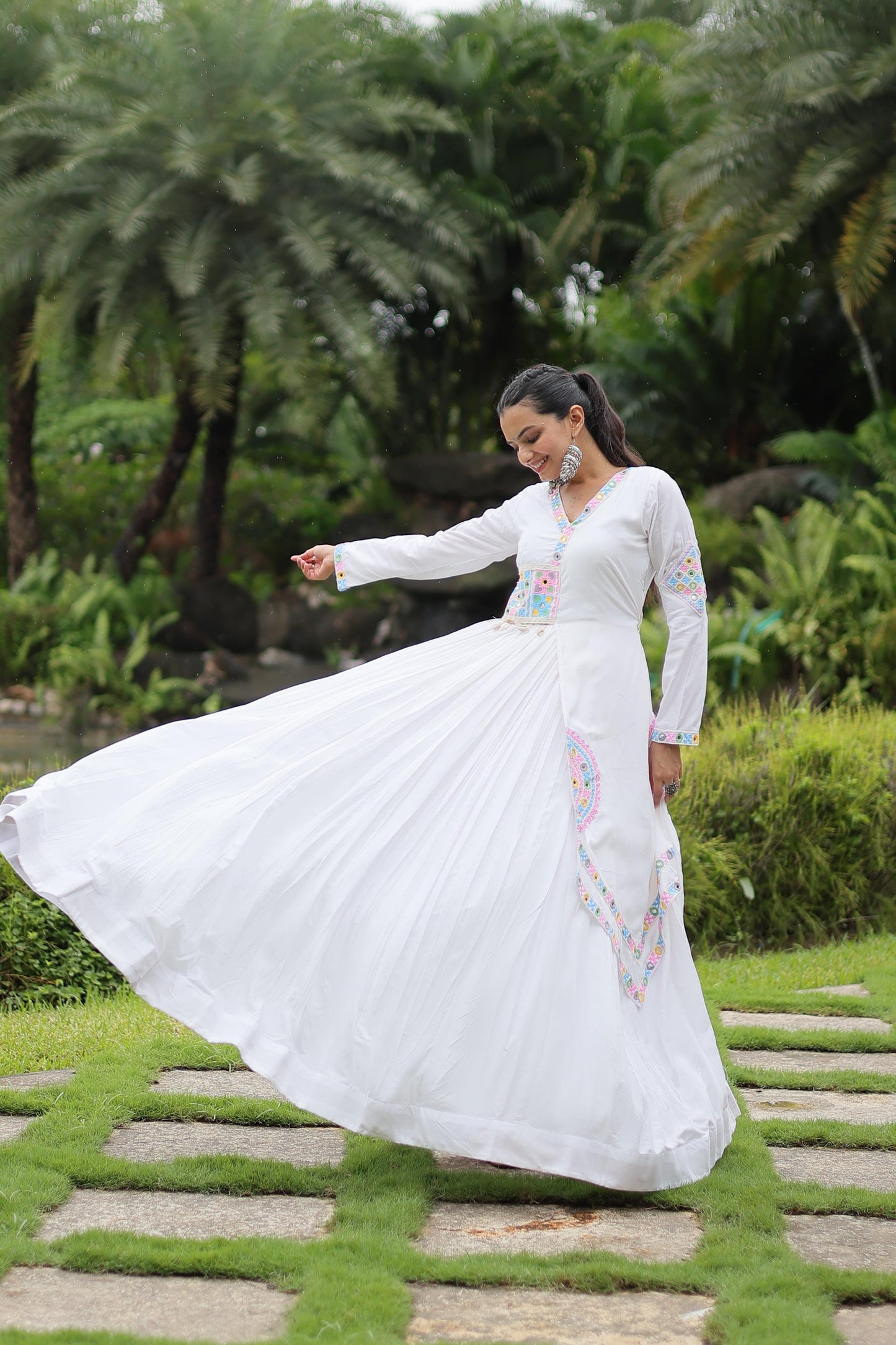 WHATE RAYON WITH KUTCHI GAMTHI LACE NAVARATRI GOWN