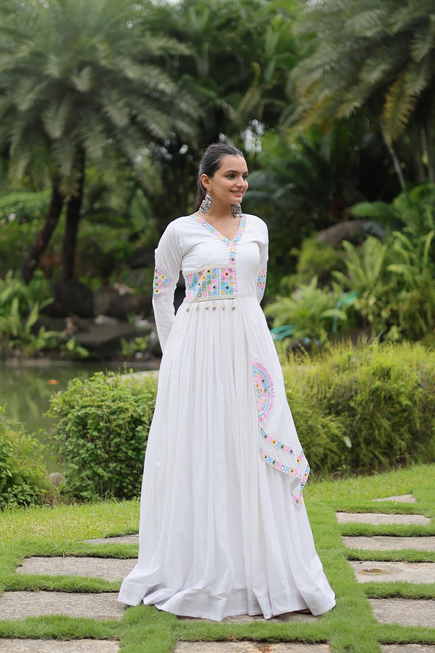 WHATE RAYON WITH KUTCHI GAMTHI LACE NAVARATRI GOWN