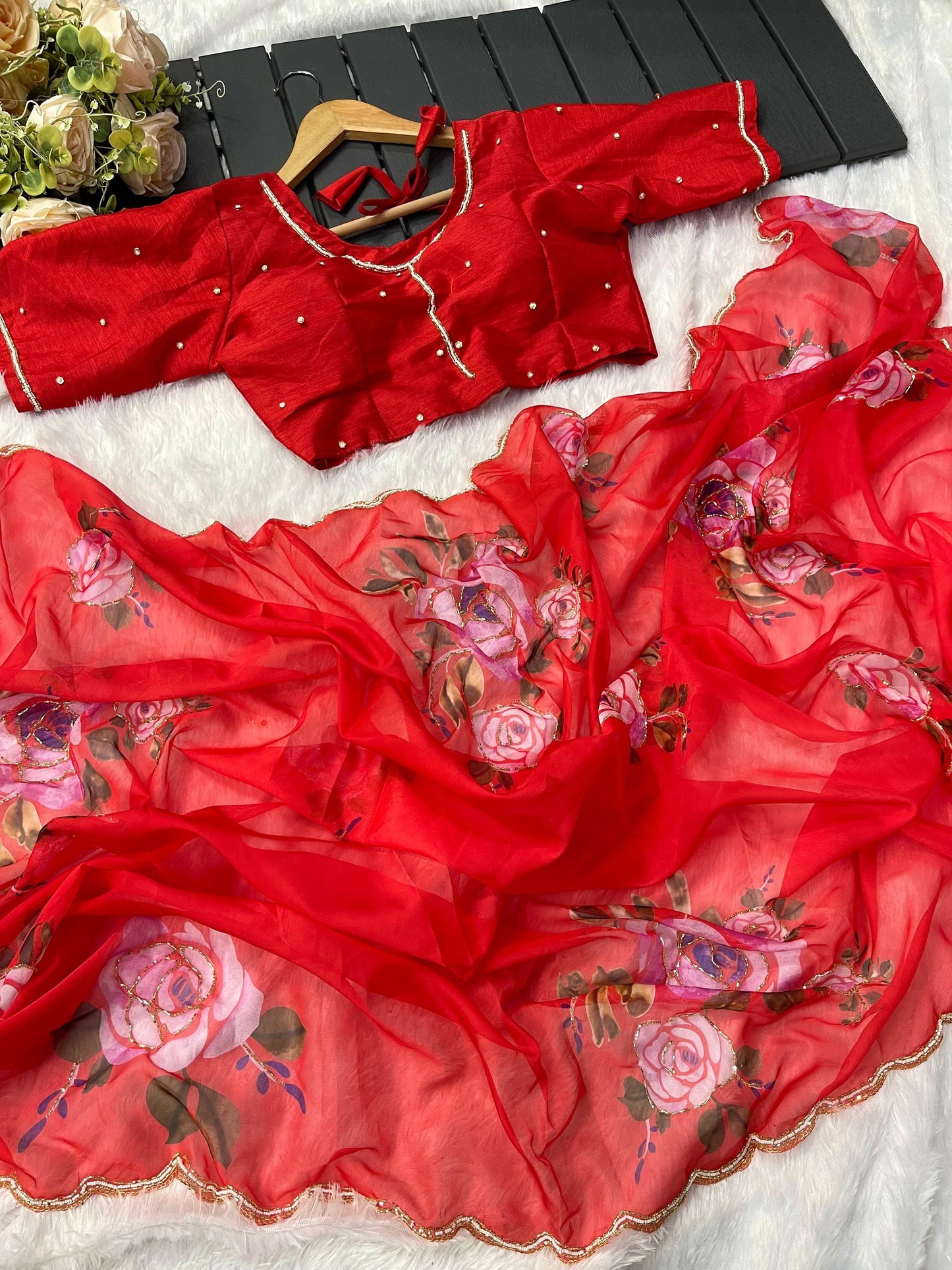 Red Floral print Organza Silk With unstiched Blouse Saree