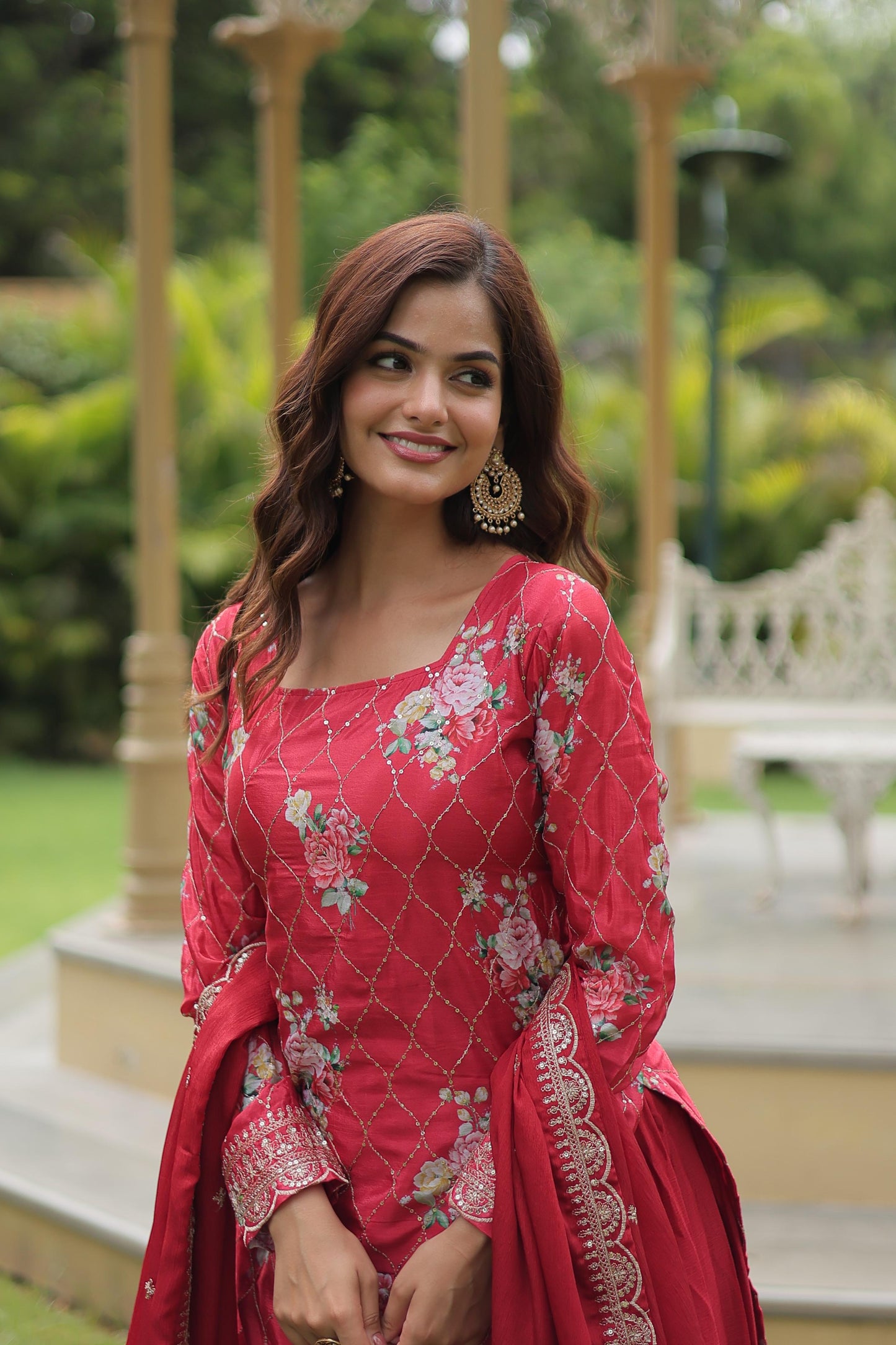 Thread Embroidery With Chinnon Print Kurta Plazzo Set With Dupatta