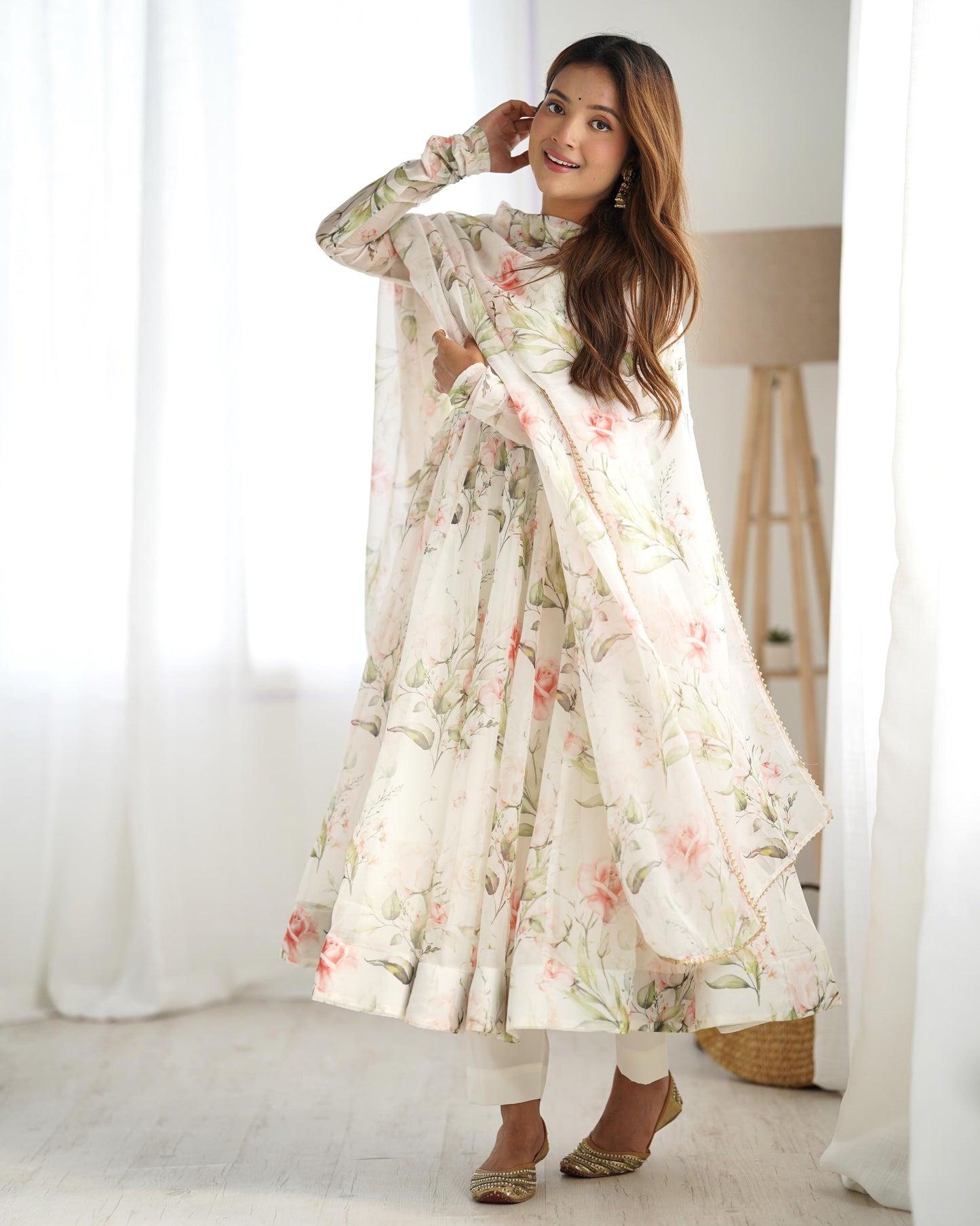 White Heavy Pure Soft Organza Silk With Print 3pc Kurta Set