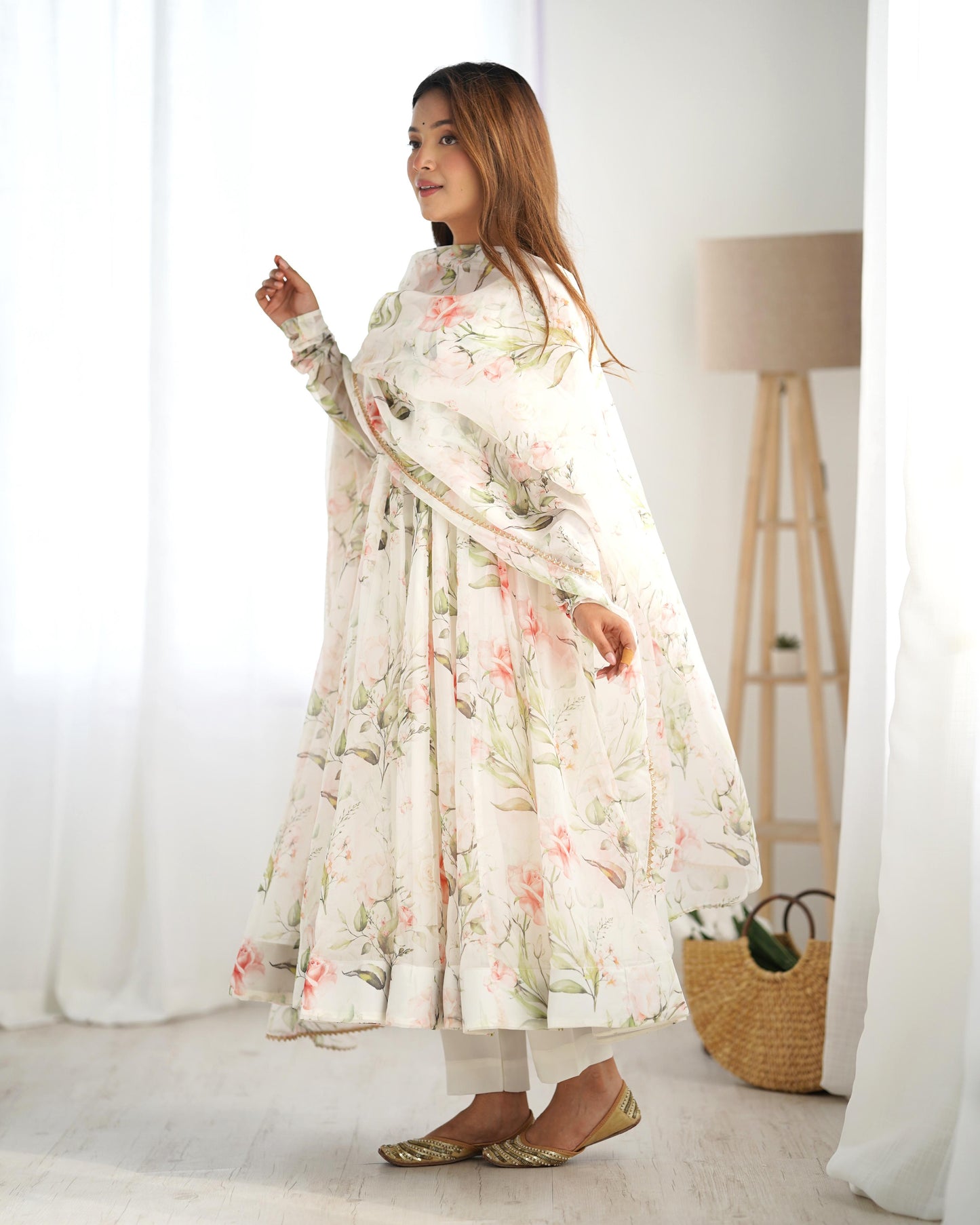 White Heavy Pure Soft Organza Silk With Print 3pc Kurta Set