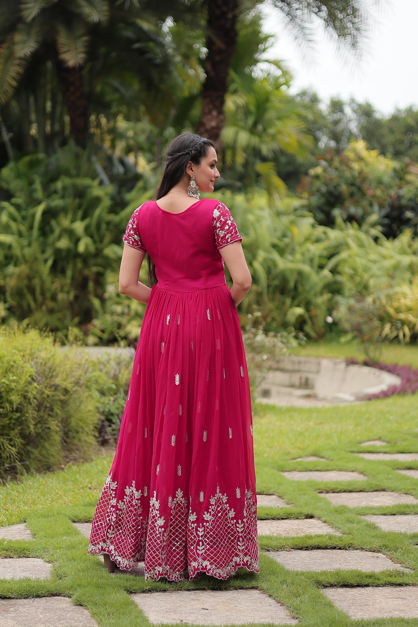 Beautiful Faux Blooming With Zari Sequins-work Gown