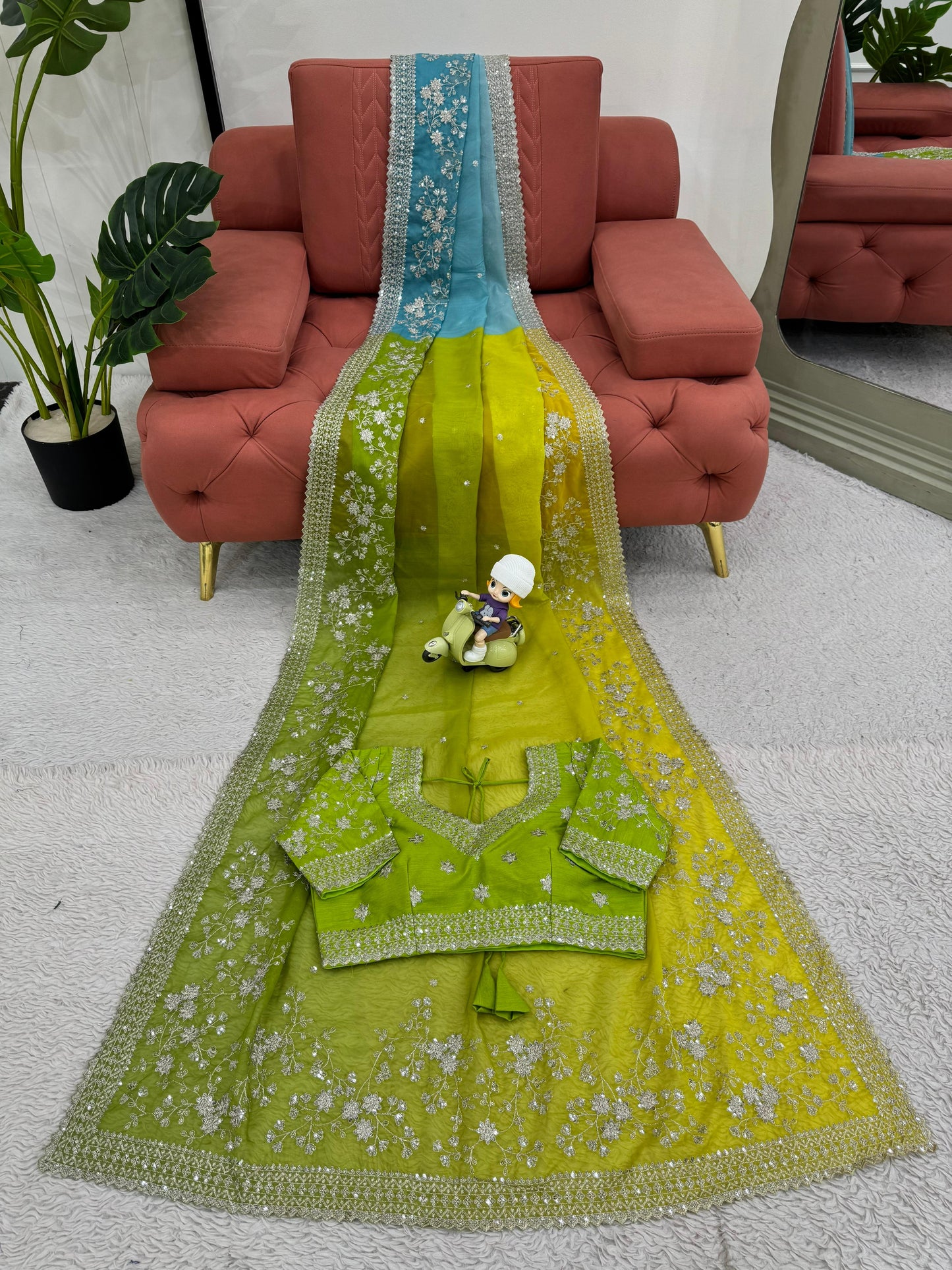 Sky & Noen Tibby Silk Thread & Sequins Saree