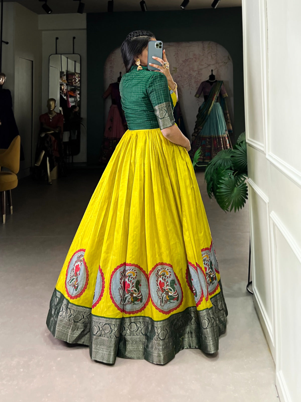 Perrot Green Dola Silk With Kalamkari Print Gown With Koti
