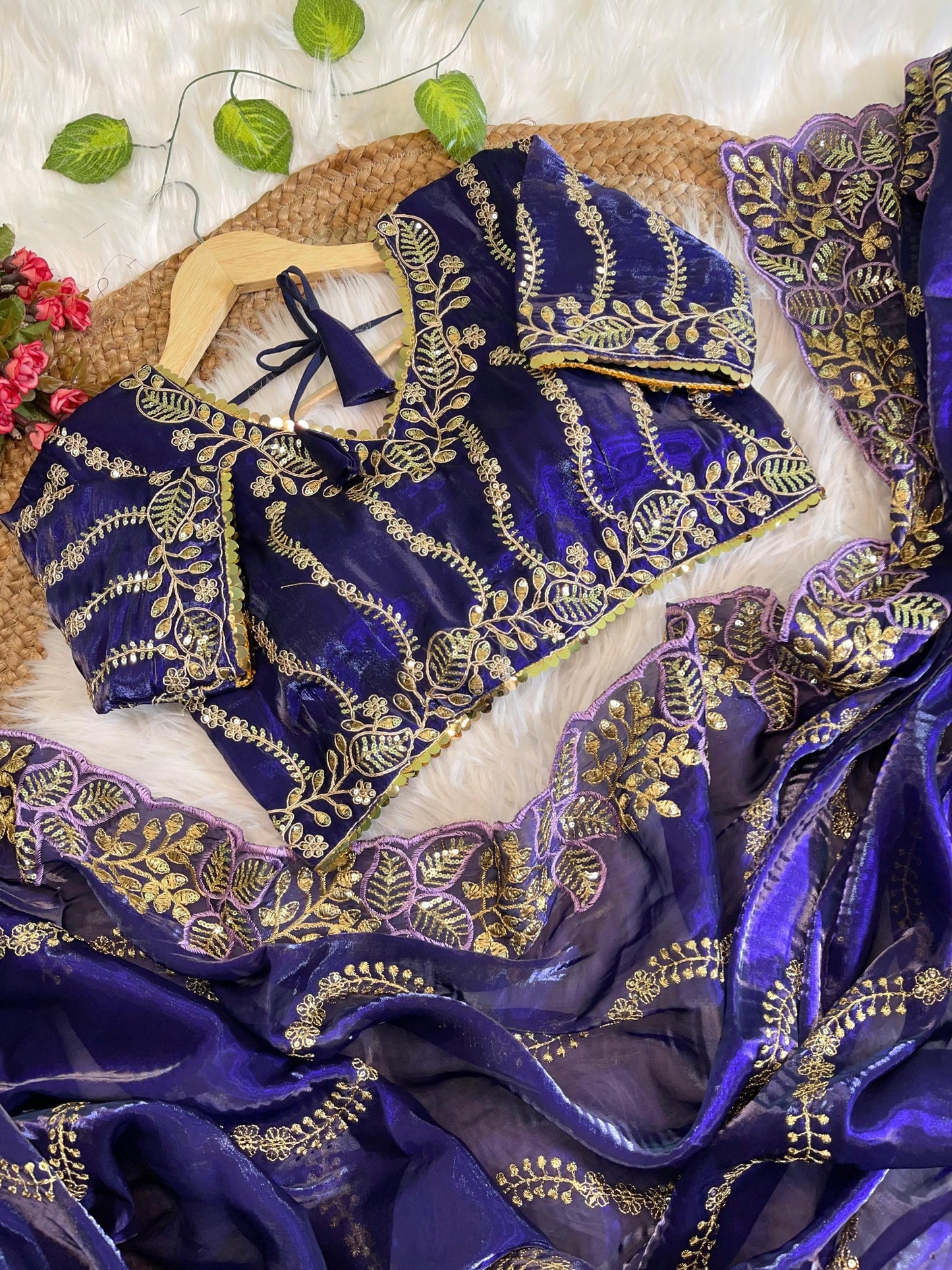 Pure Zimmy Choo Silk With Embroidery Work Saree