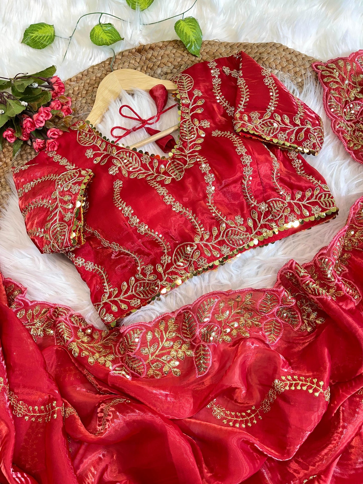 Pure Zimmy Choo Silk With Embroidery Work Saree