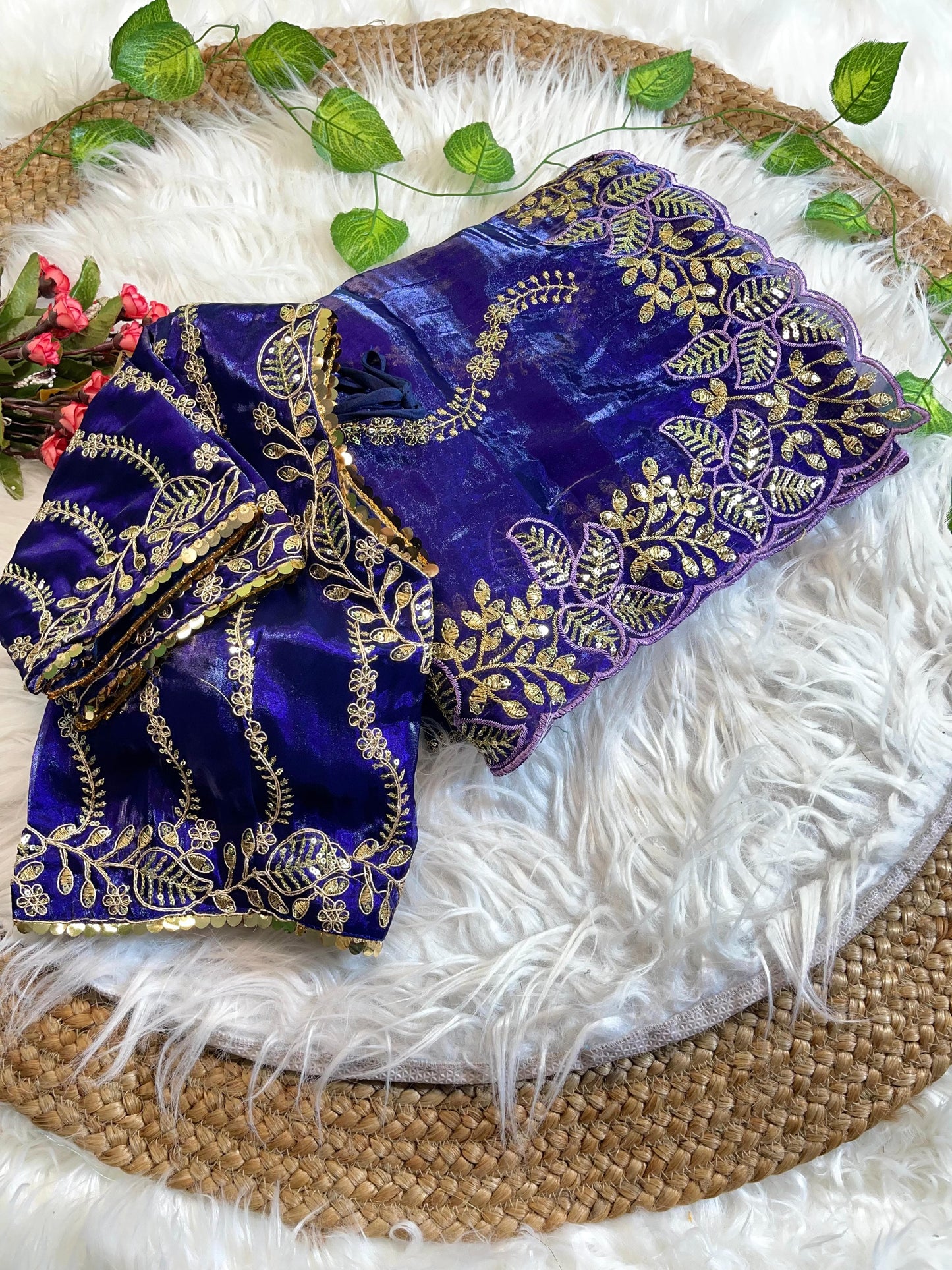 Pure Zimmy Choo Silk With Embroidery Work Saree