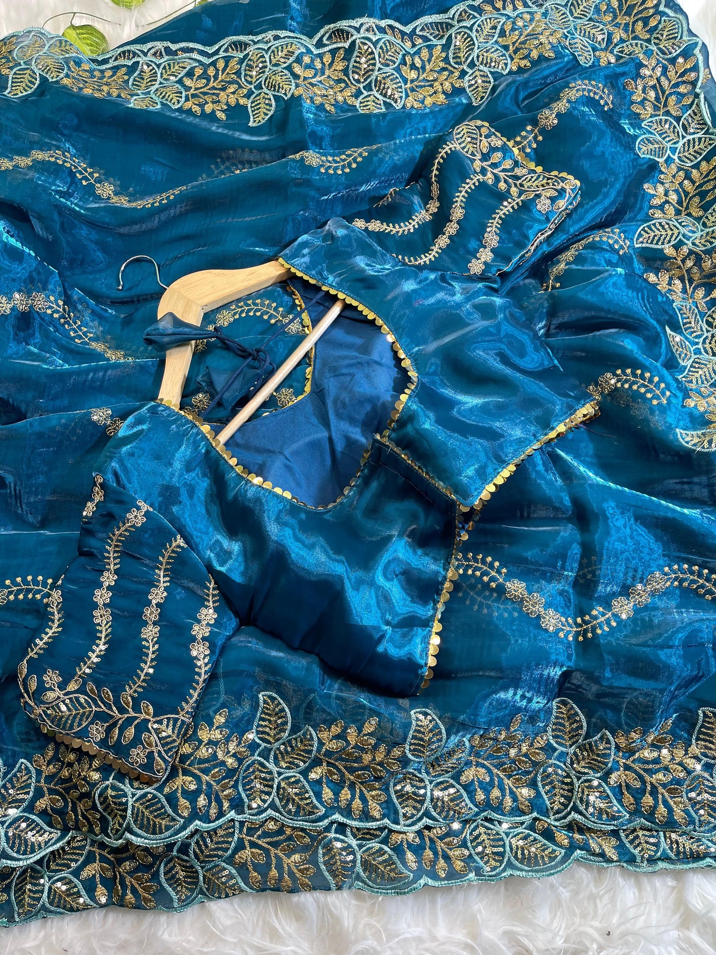 Pure Zimmy Choo Silk With Embroidery Work Saree