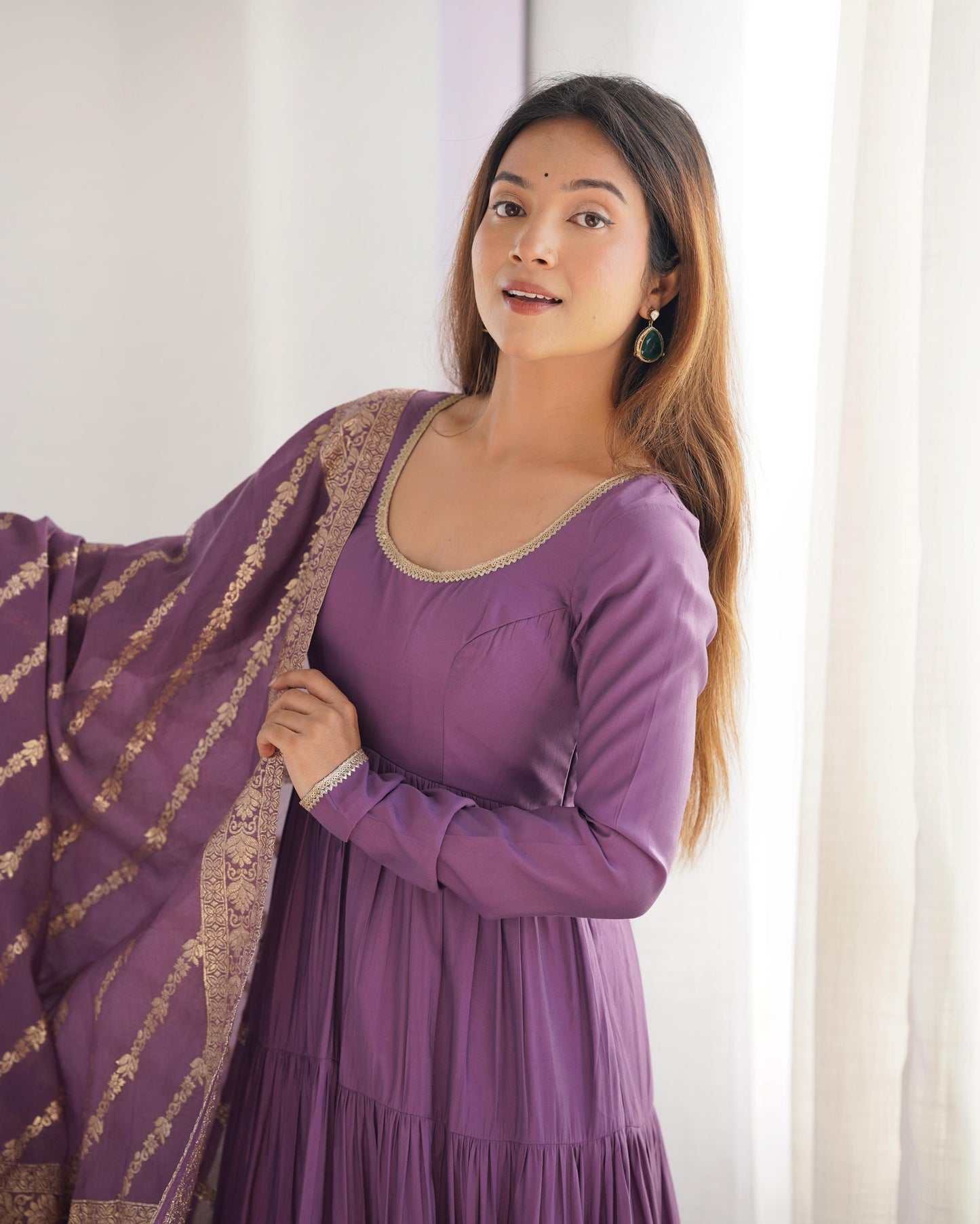 Mauve Purple Heavy Romansilk Chanderi With Yoke Lace 3pc Kurta Set