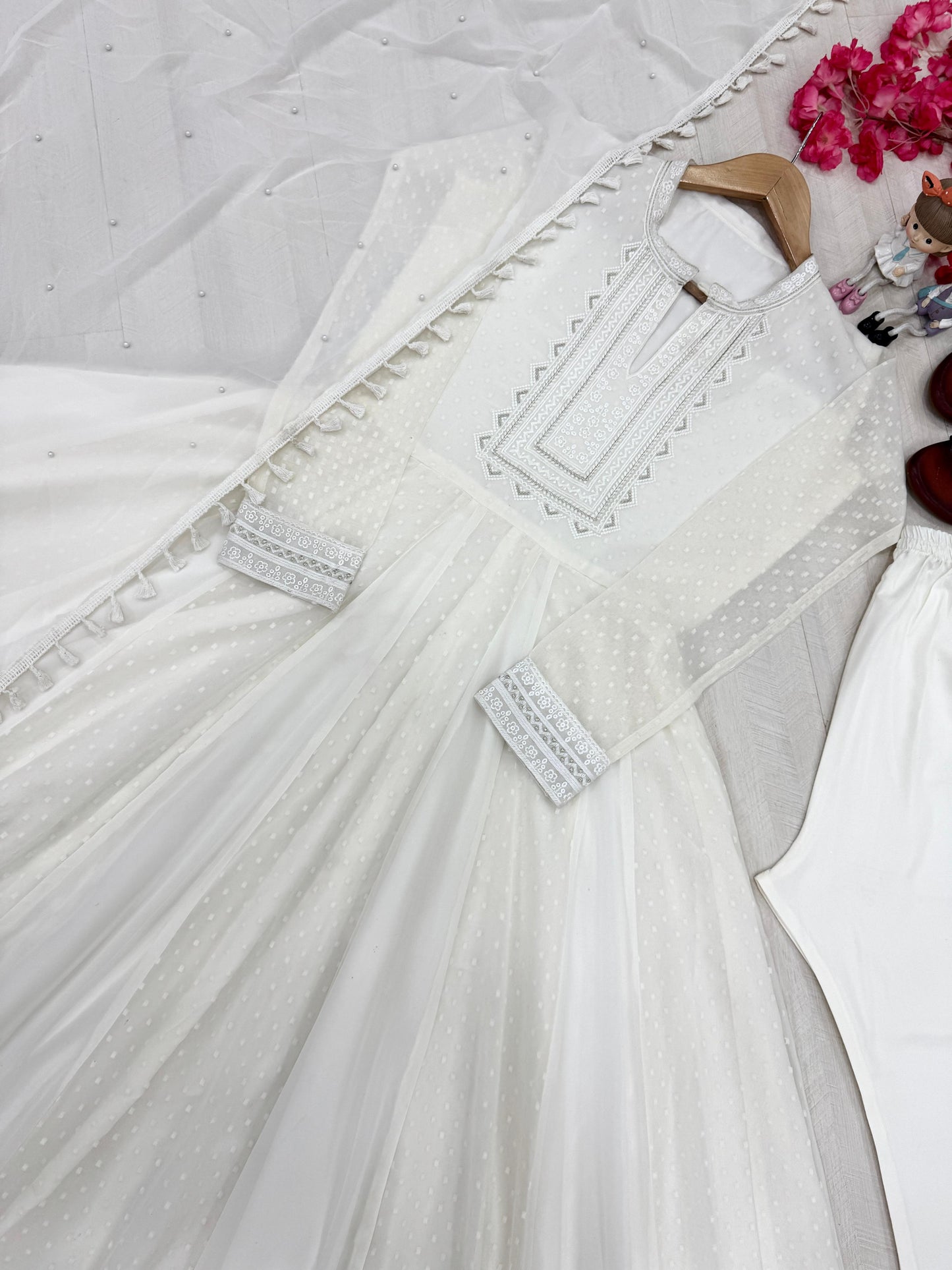 White Faux Georgette 1000 Buti With Embroidery Work 3pc Kurta Set