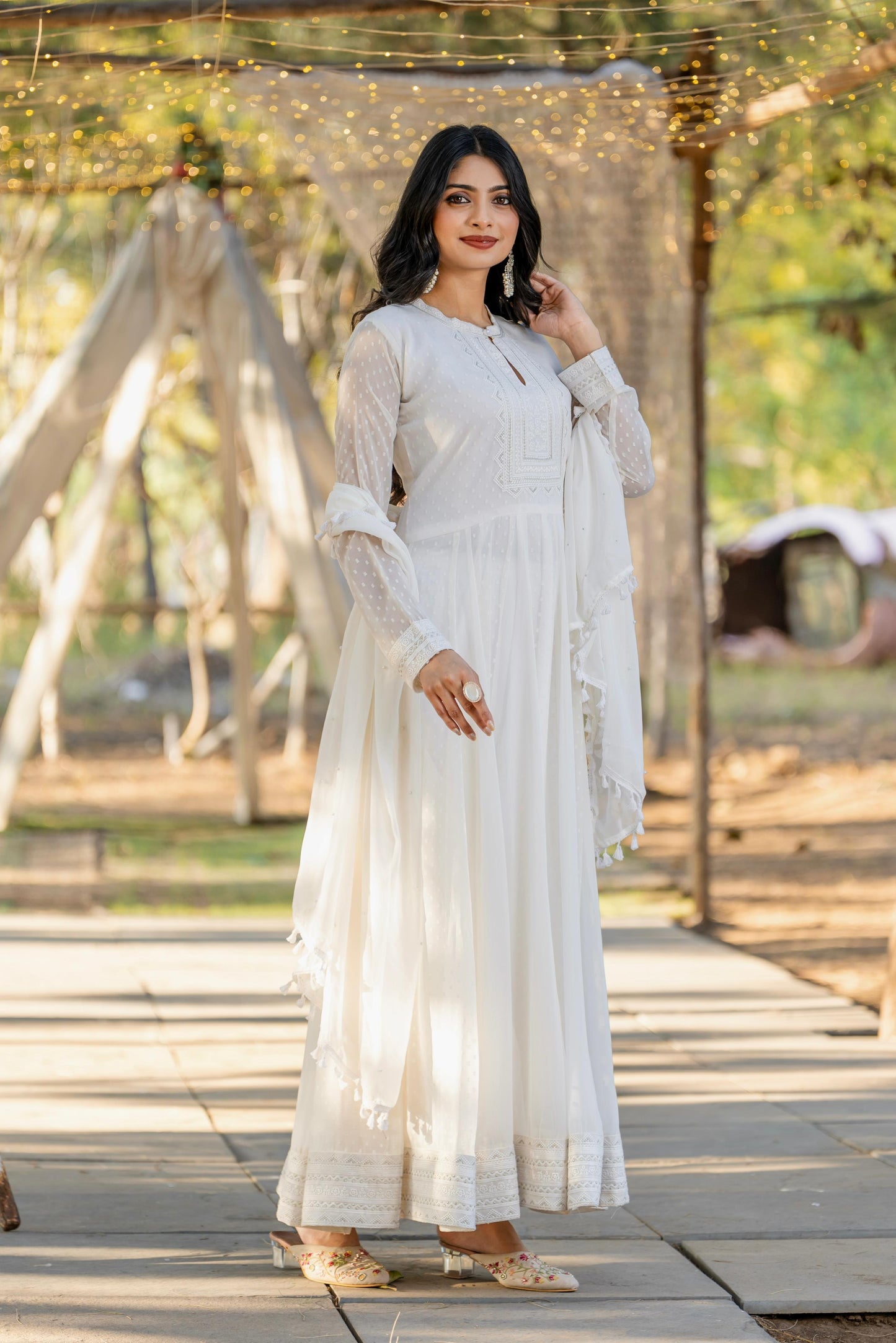 White Faux Georgette 1000 Buti With Embroidery Work 3pc Kurta Set
