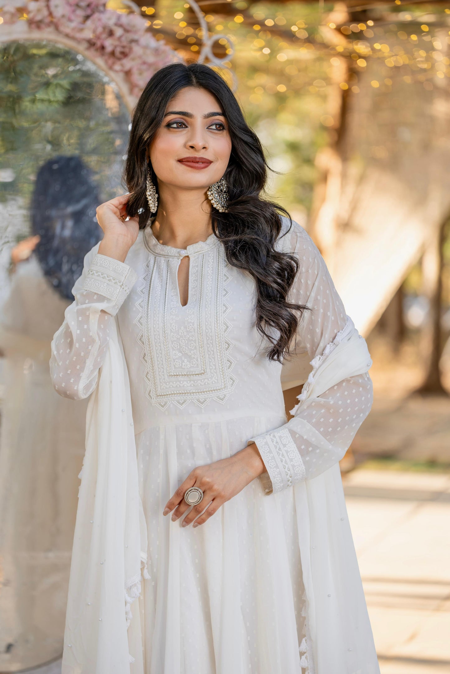 White Faux Georgette 1000 Buti With Embroidery Work 3pc Kurta Set