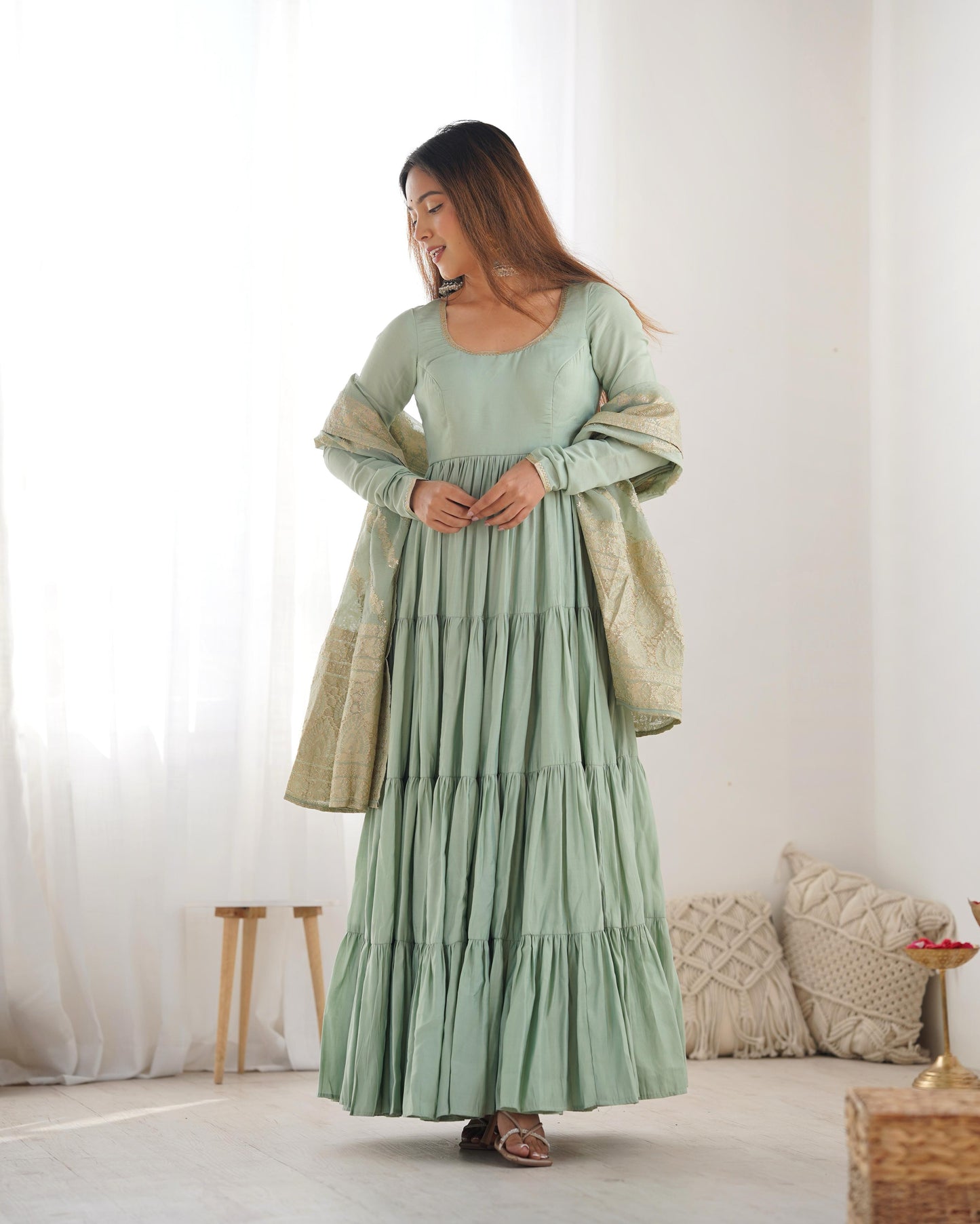 Pista Heavy Romansilk Chanderi With Yoke Lace 3pc Kurta Set
