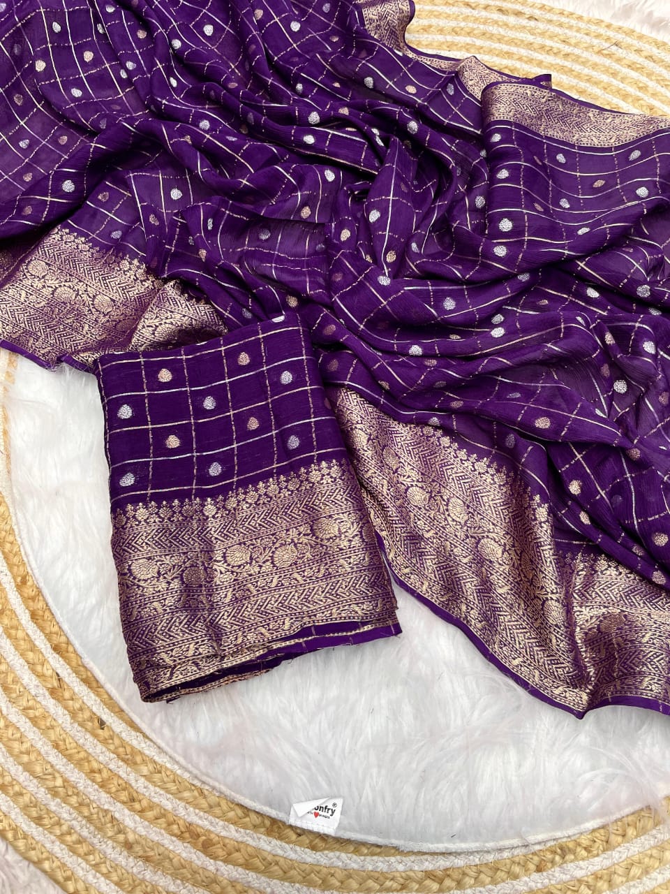Pure Softn Chinon Chiffon Silk Weaving Saree