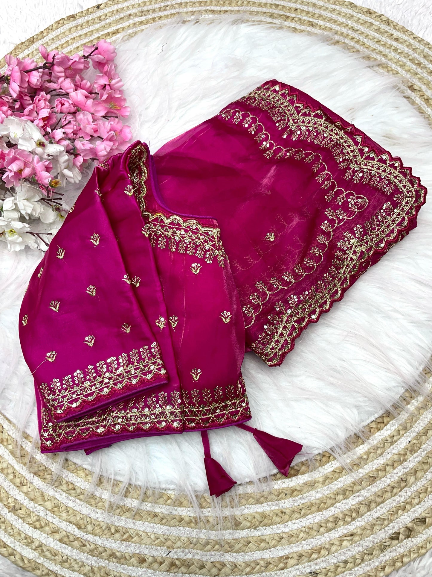 Zimmy Choo Sequence Zari Aarco Border Satin Saree