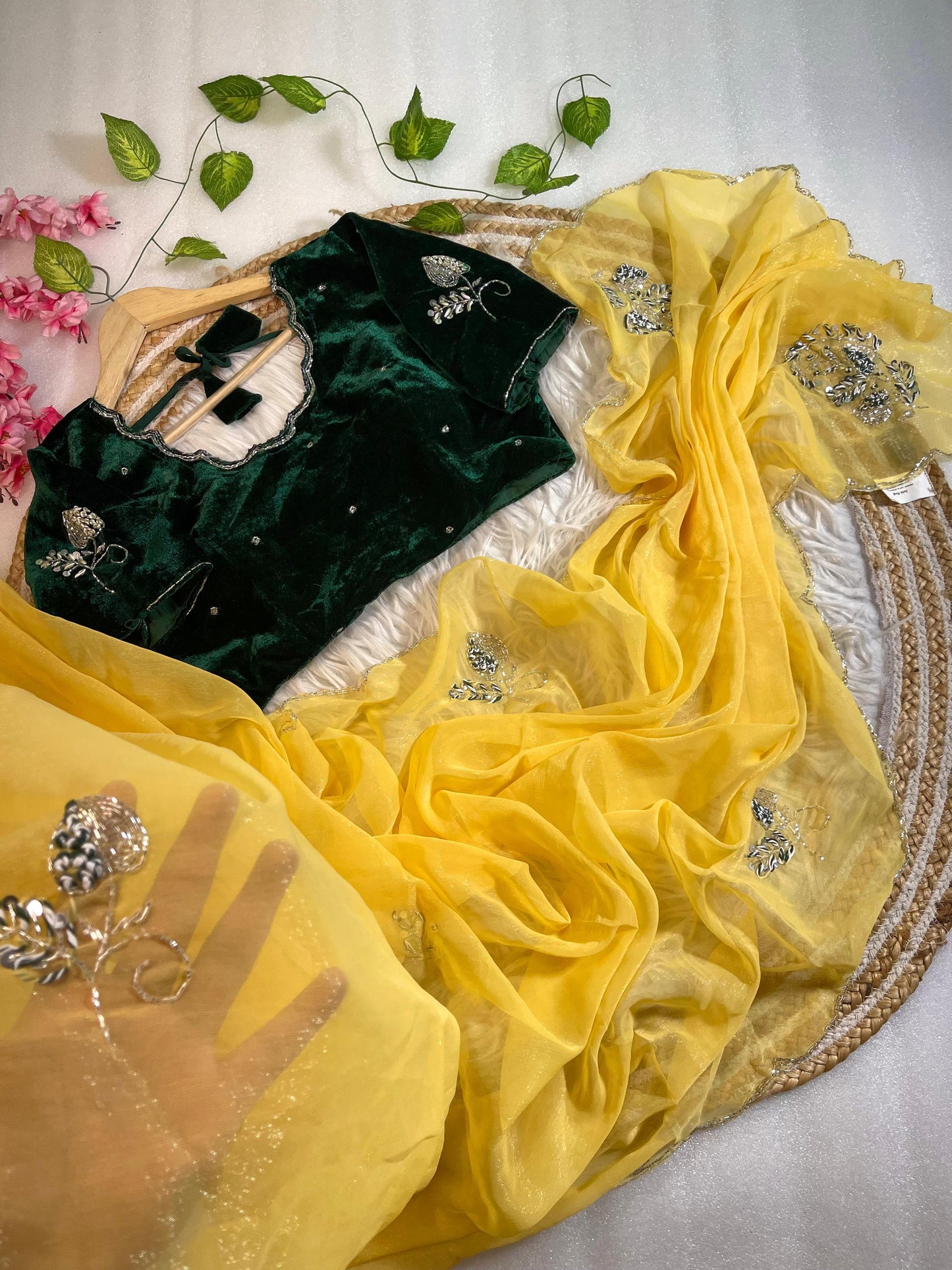 Pure Soft Shimmer Silk With UnStiched Blouse Saree