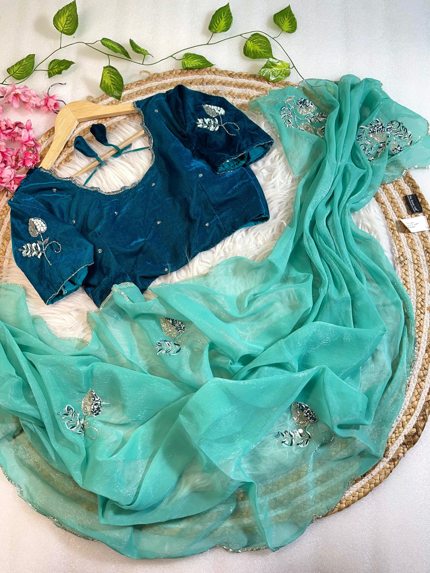 Pure Soft Shimmer Silk With UnStiched Blouse Saree
