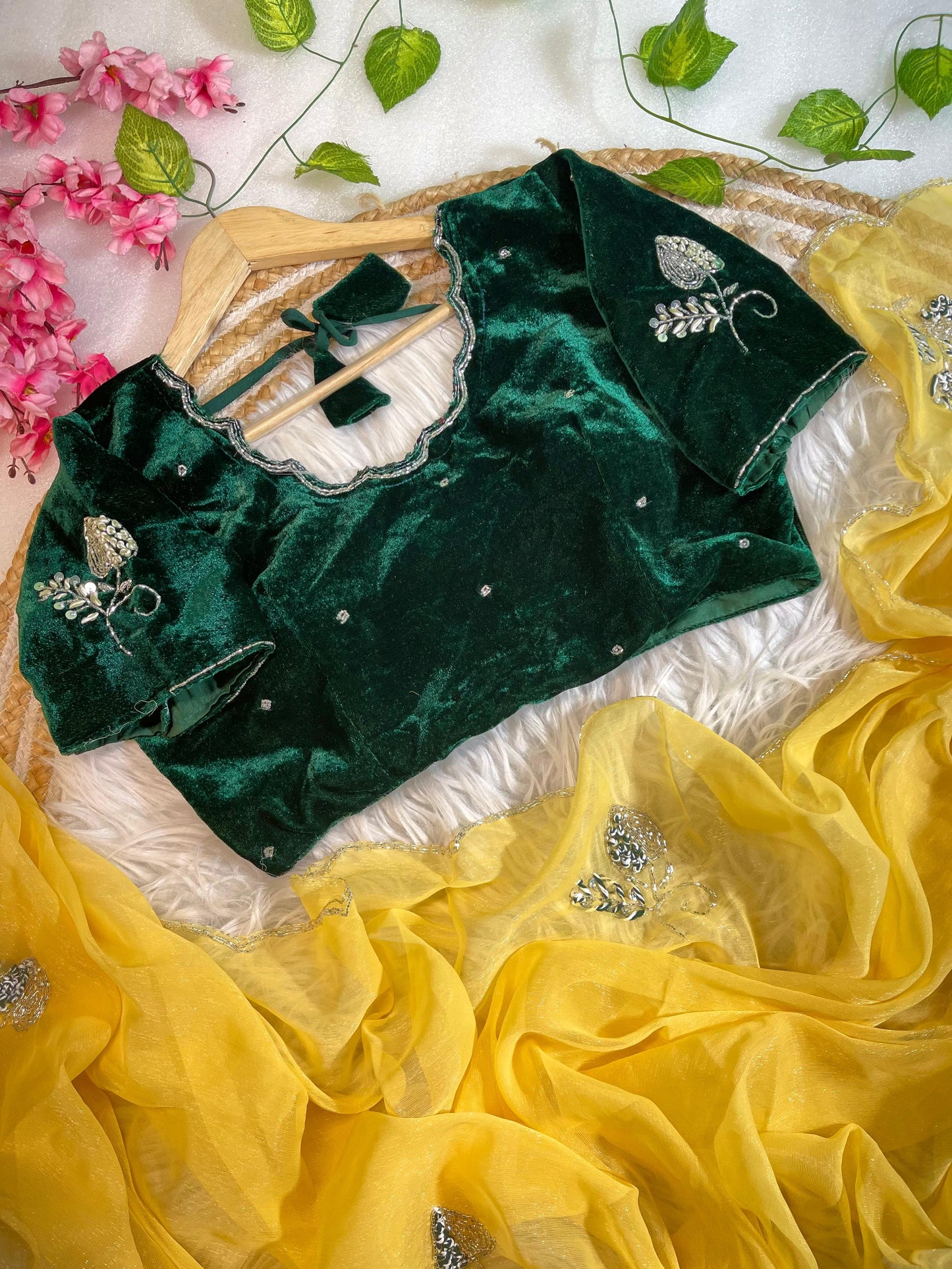 Pure Soft Shimmer Silk With UnStiched Blouse Saree