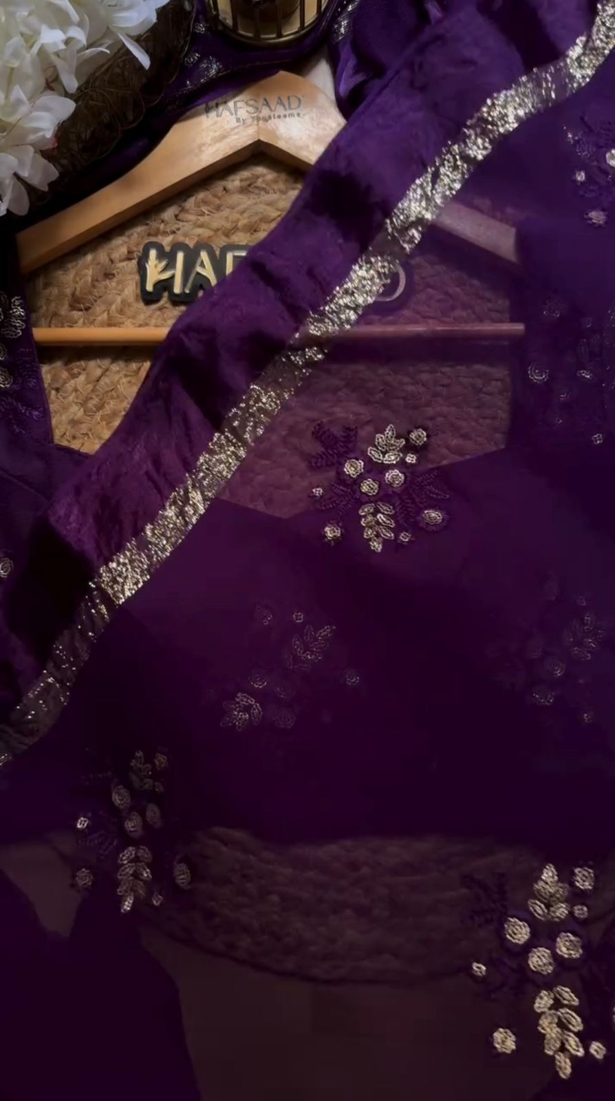 Viscose Patta Thread & Sequin Embroidery Work Saree