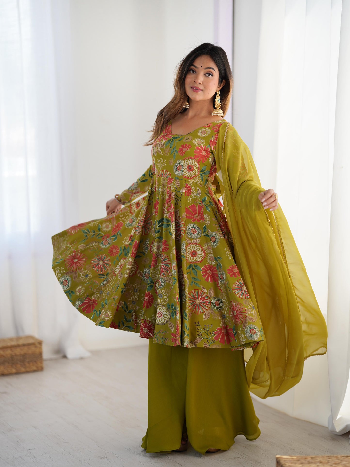 Mahendi Romansilk Chanderi with Discharge Print Kediya kurta Set