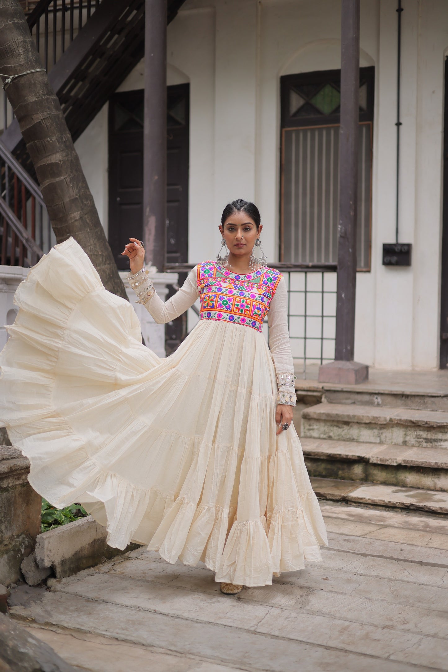 White Kora Cotton with Multi-Thread Embroidered Gamthi Work Gown