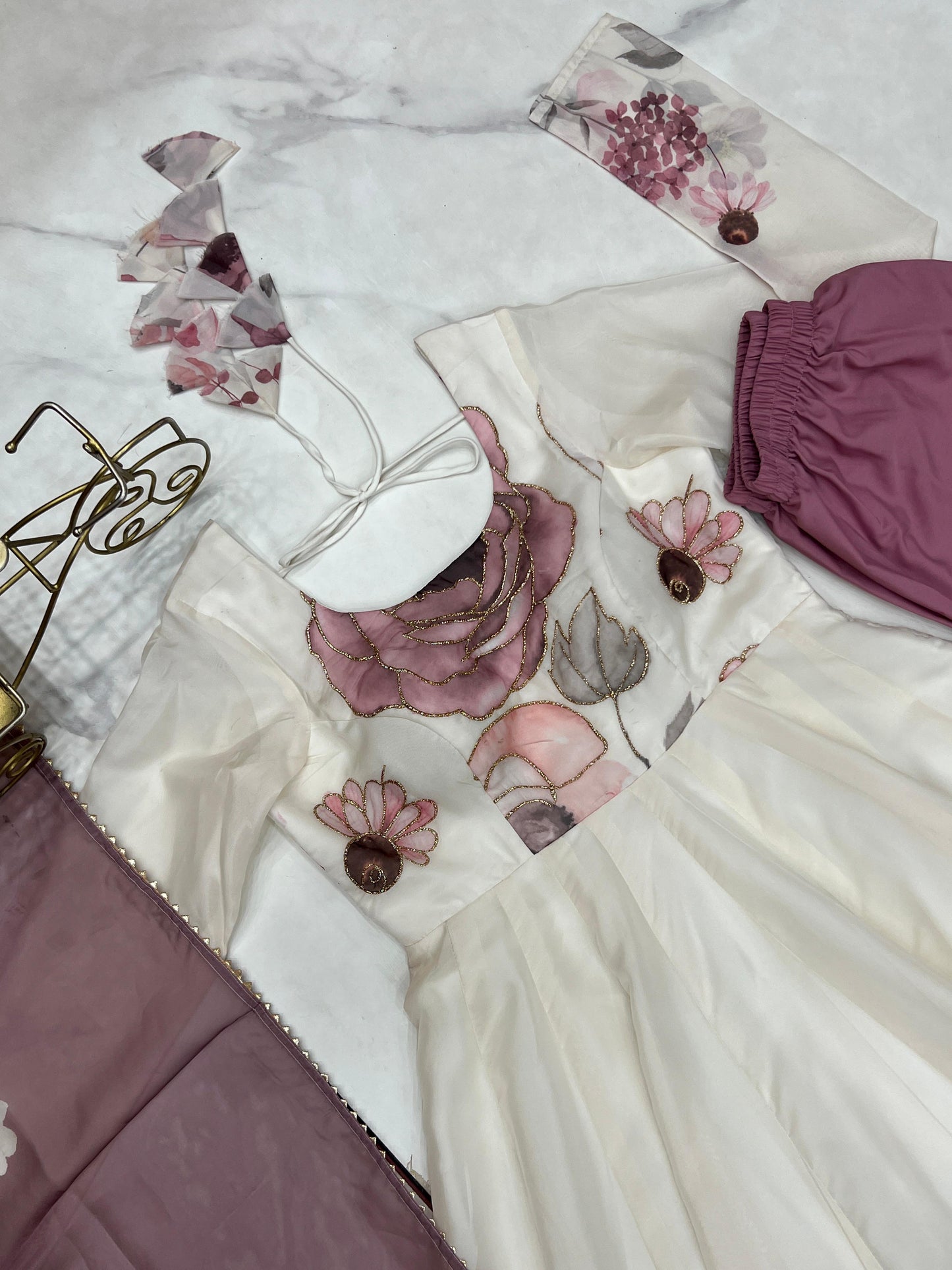 Onion Soft Organza Silk Jari Floral Work 3pc Kurta Set
