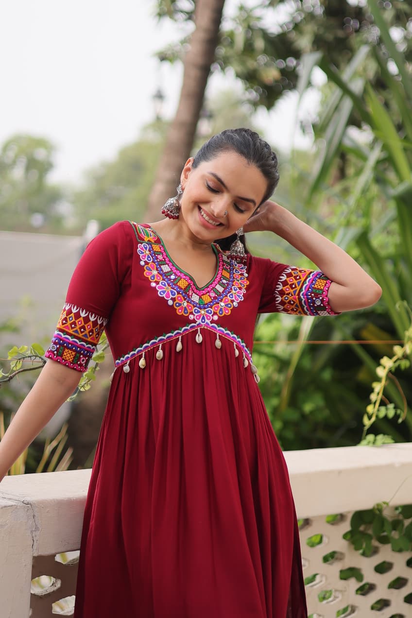 Black Reyon with Kutchi Gamthi work Kurti