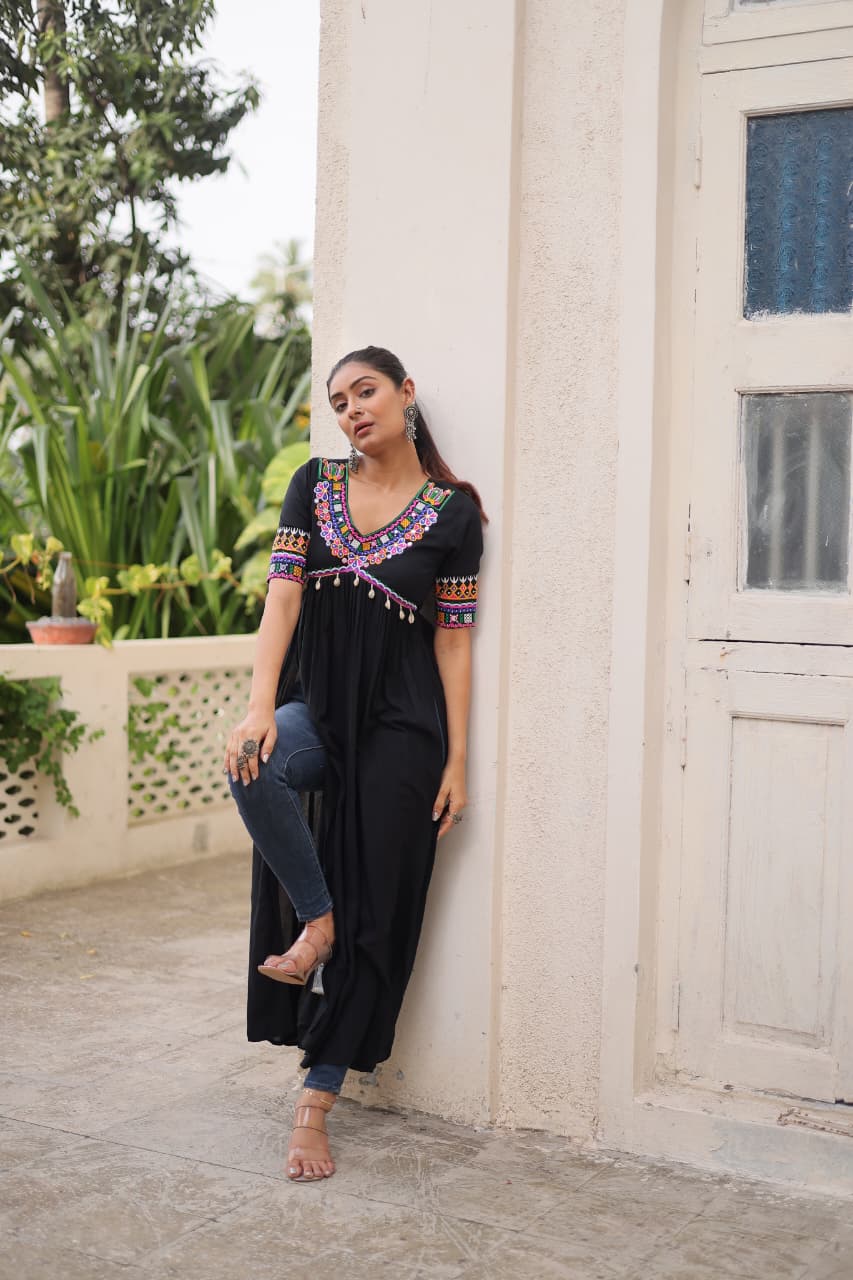Black Reyon with Kutchi Gamthi work Kurti