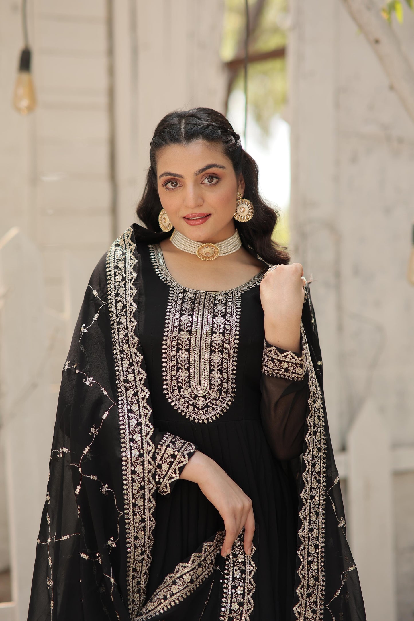 ELEGANT WINE COLOR ANARKALI GOWN WITH FAUX BLOOMING DUPATTA
